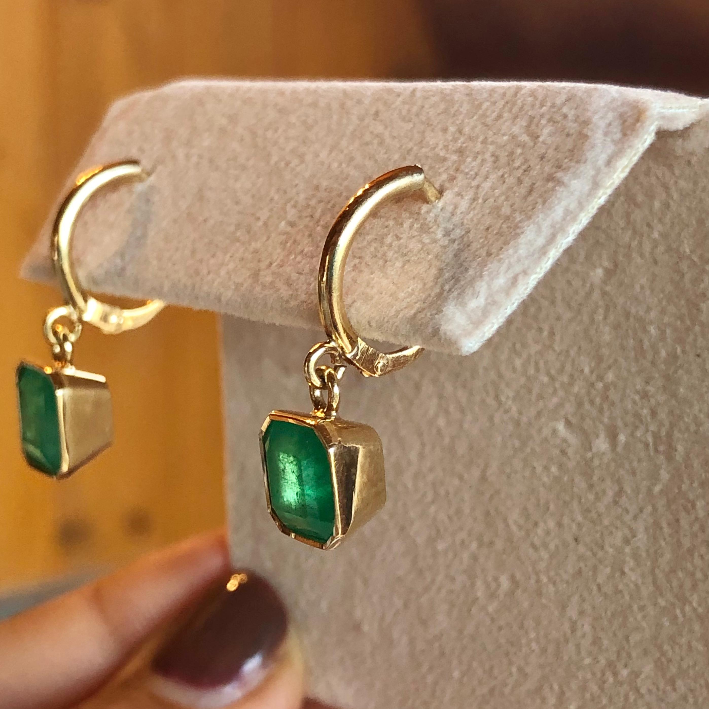 Women's Emeralds Maravellous Drop 4.90 Carat Natural Colombian Emerald Earrings 18K