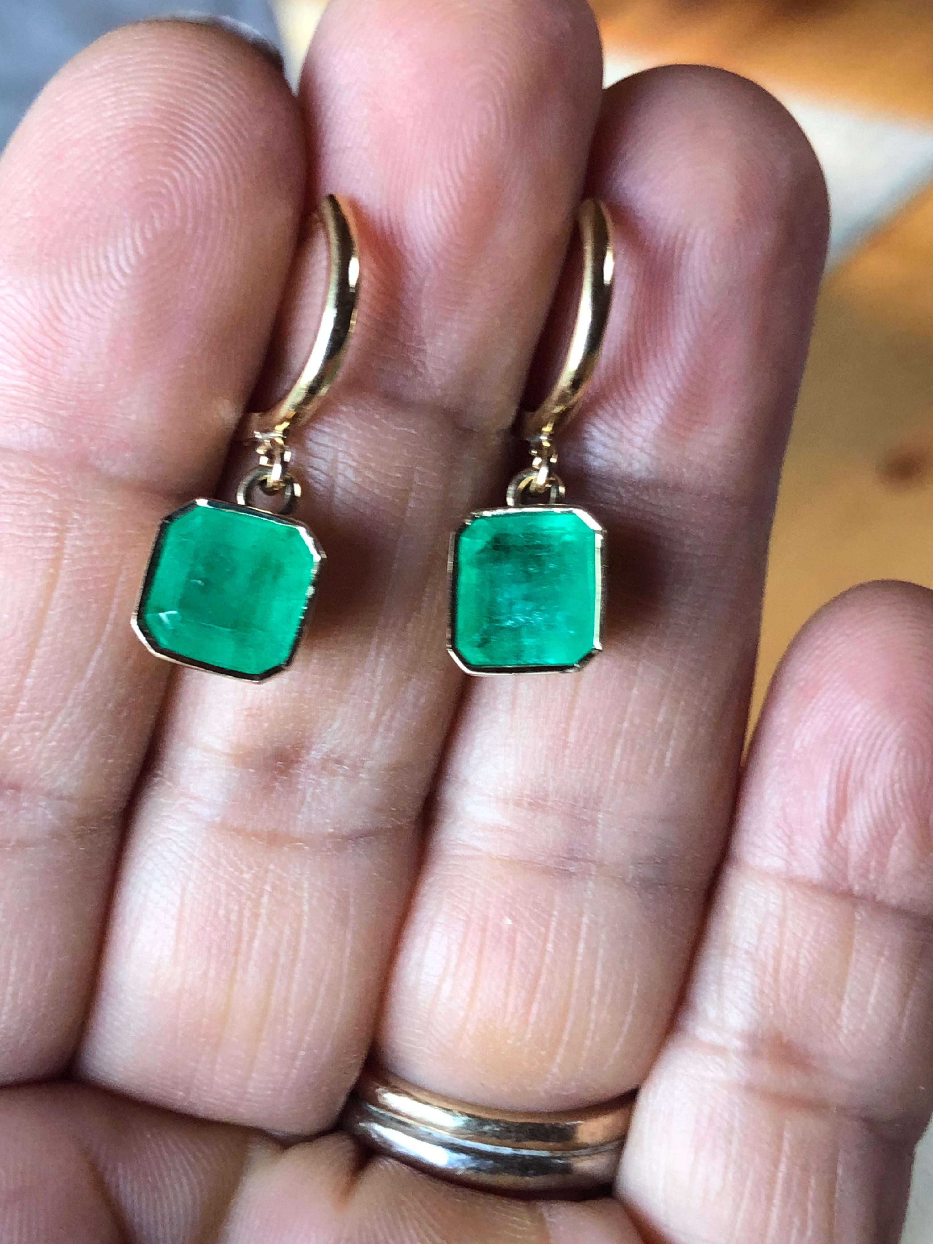 Emeralds Maravellous Drop 4.90 Carat Natural Colombian Emerald Earrings 18K 5