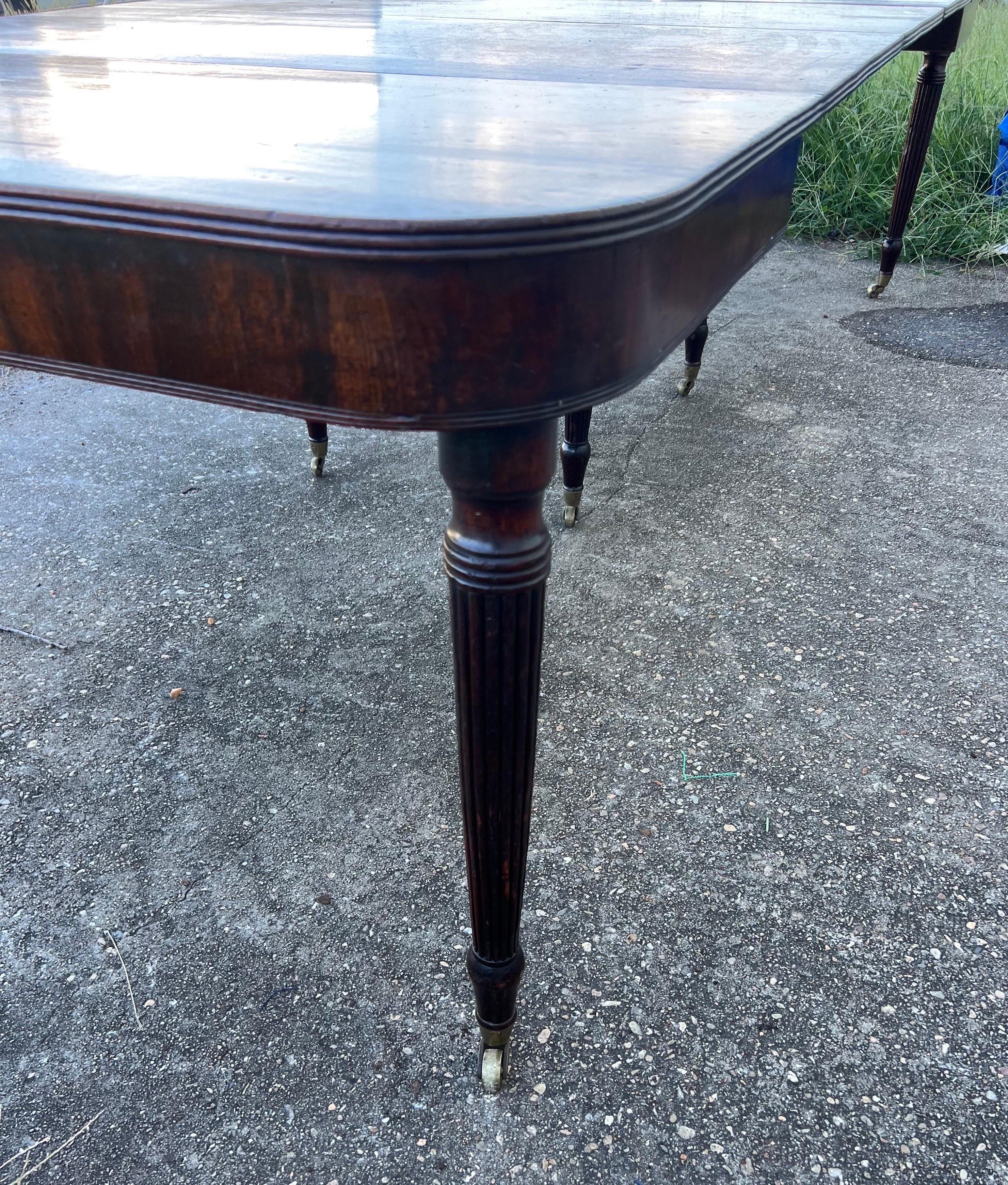 Fine early 19th Century Patented Imperial Dining Table by Gillows For Sale 6