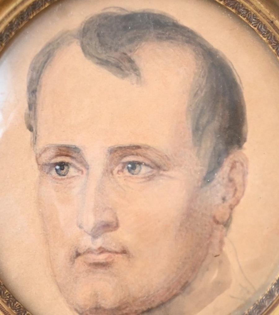 Feine Porträtminiatur von Napoleon Bonaparte aus dem frühen 19. Jahrhundert im Zustand „Gut“ im Angebot in Bilzen, BE