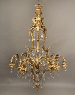 Fine Early 20th Century Gilt Bronze and Crystal Eleven-Light Chandelier