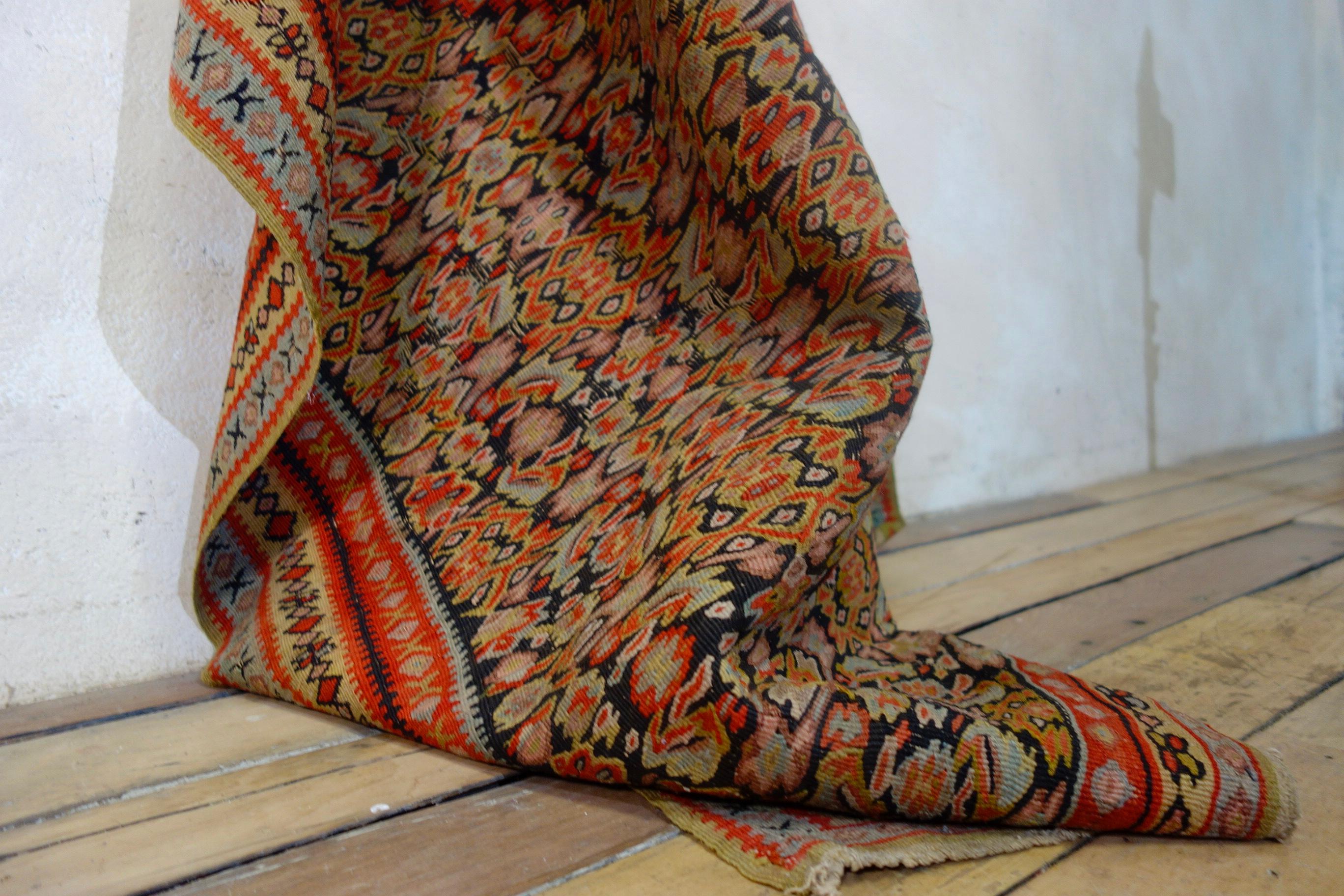 Tapis Kilim Senneh raffiné du début du XXe siècle en vente 5