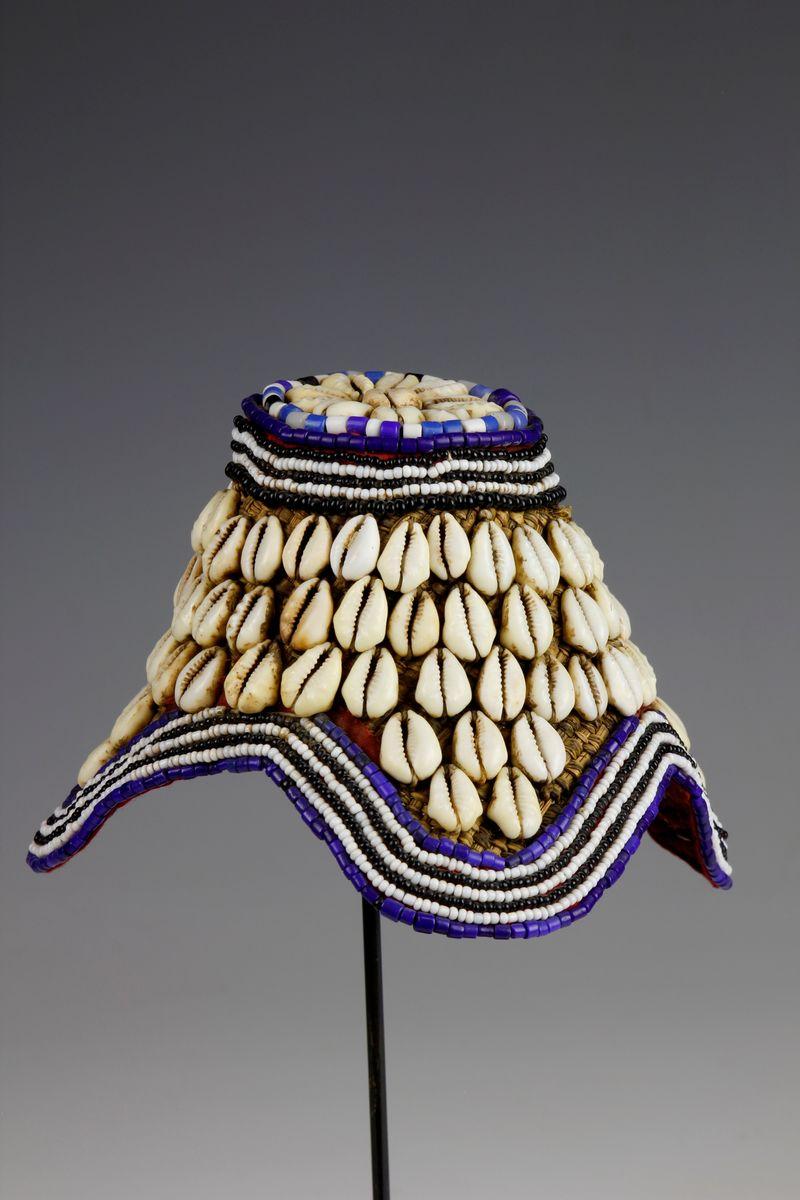 Tribal Fine Early Prestige Kuba Chieftain's Cap (Laket Mishiing) For Sale