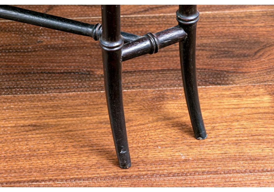 Mesa Cocktail Ovalada Ebonizada Faux Bambú By Hickory Chair en venta 10