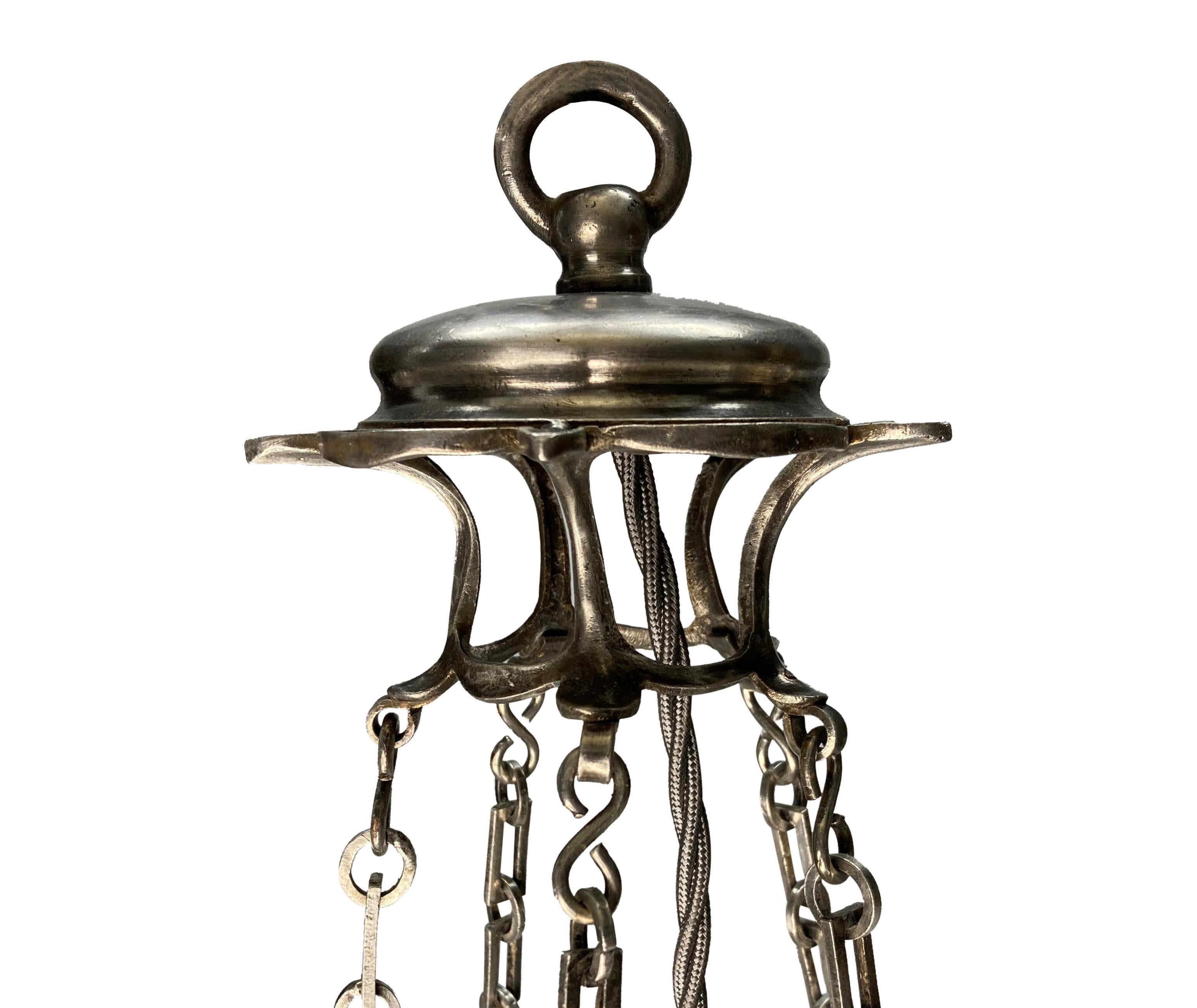 Effet bronze Lampe à vaisselle en verre taillé de style édouardien en vente