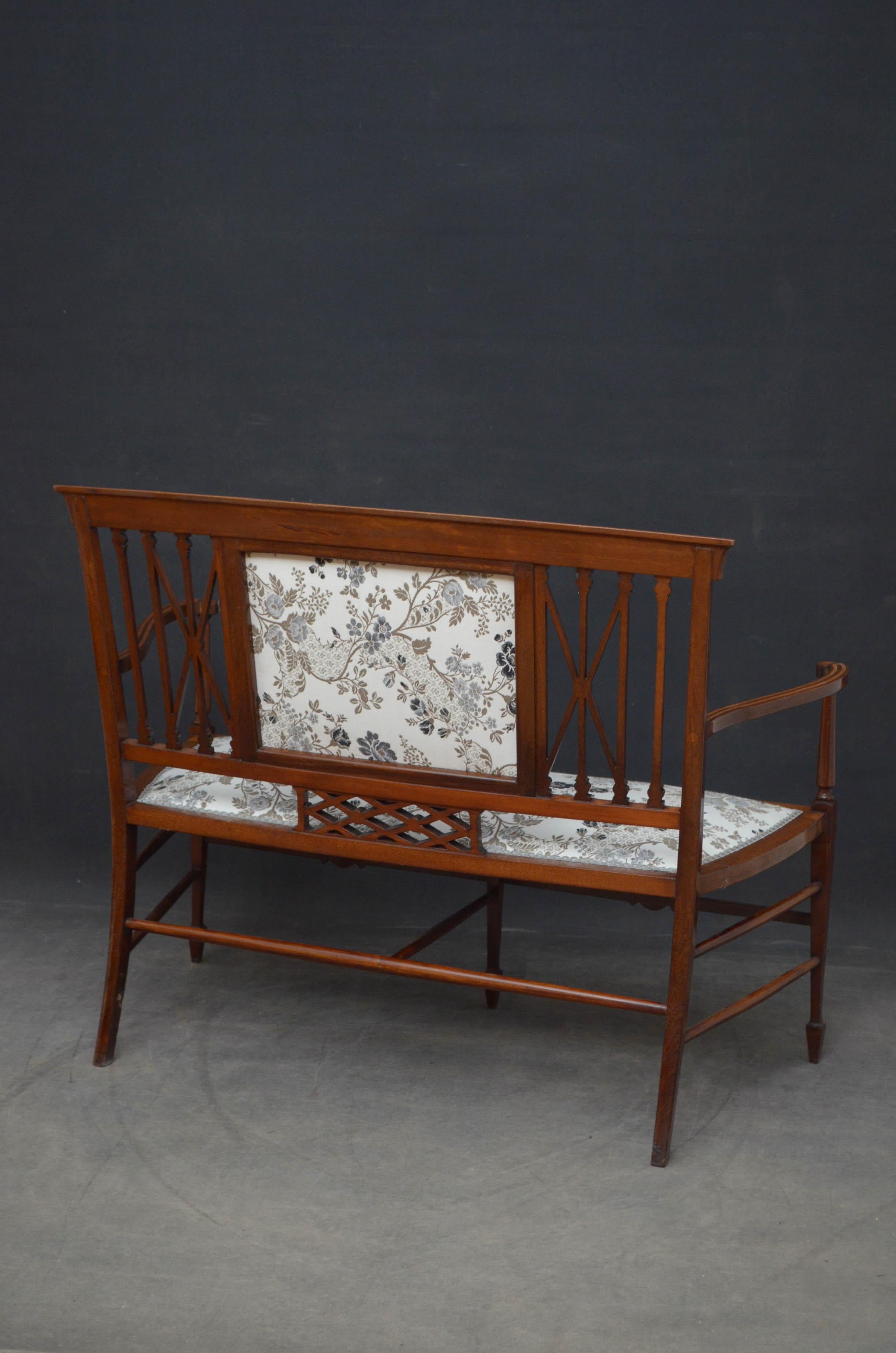 Fine Edwardian Mahogany Settee 5