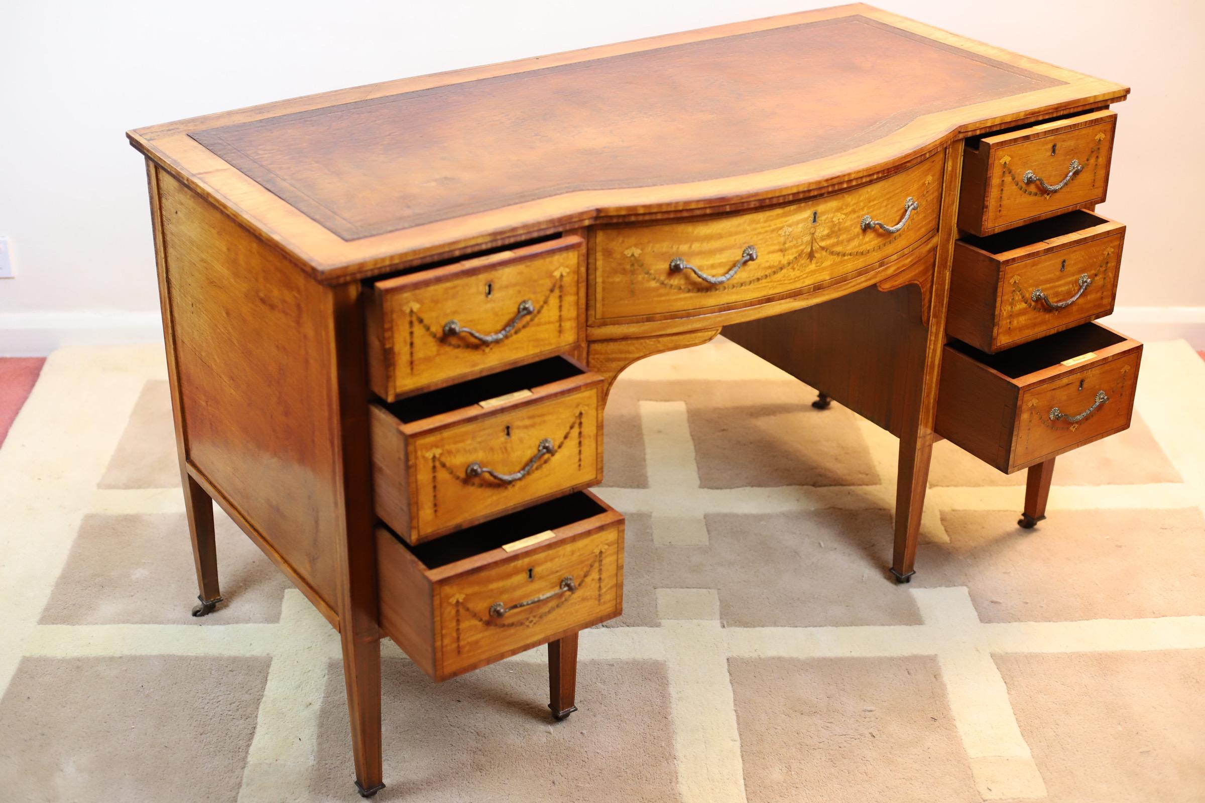 British Fine Edwardian Neoclassical Revival Satinwood Desk