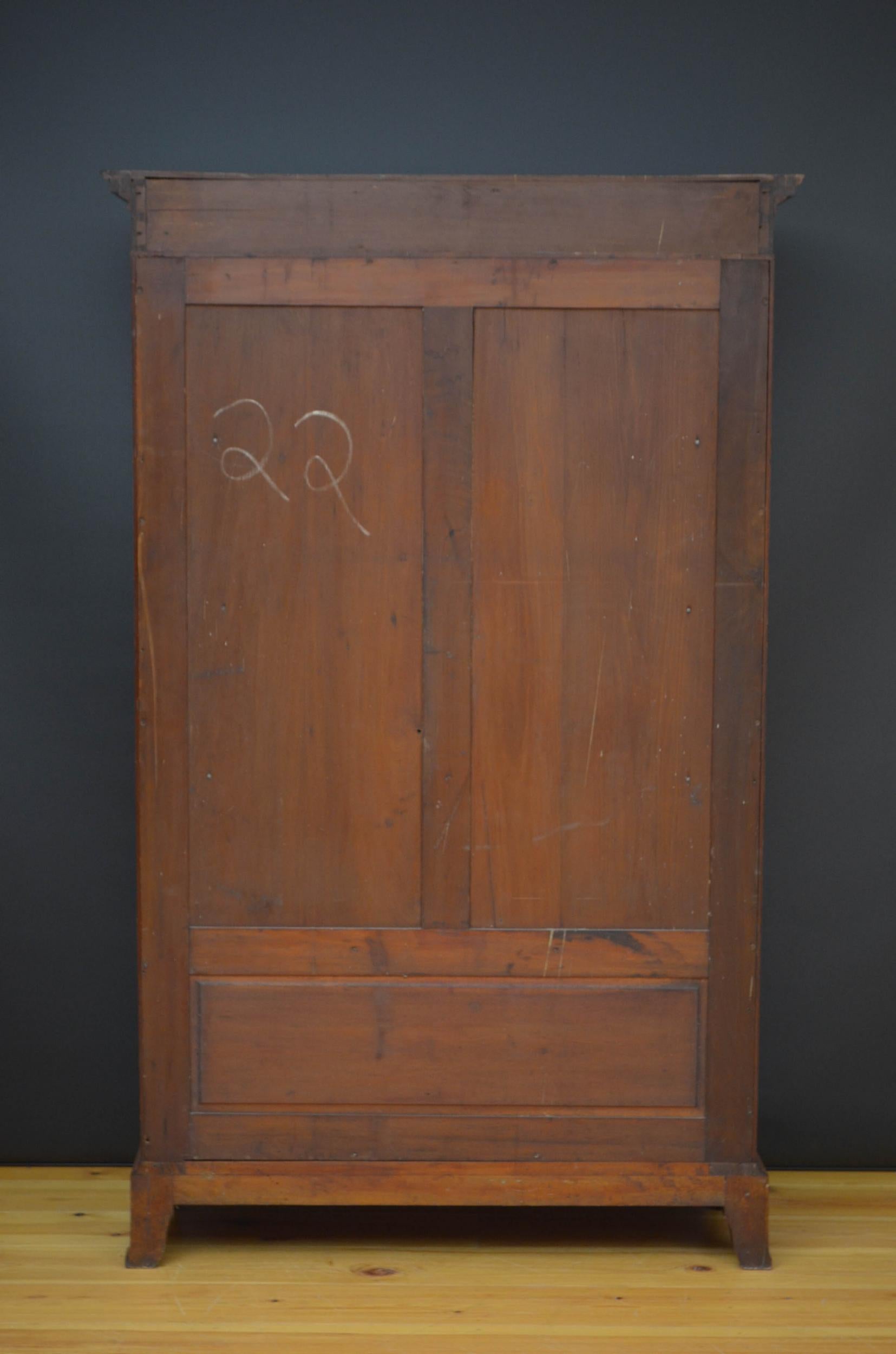 Fine Edwardian Satinwood Display Cabinet 12