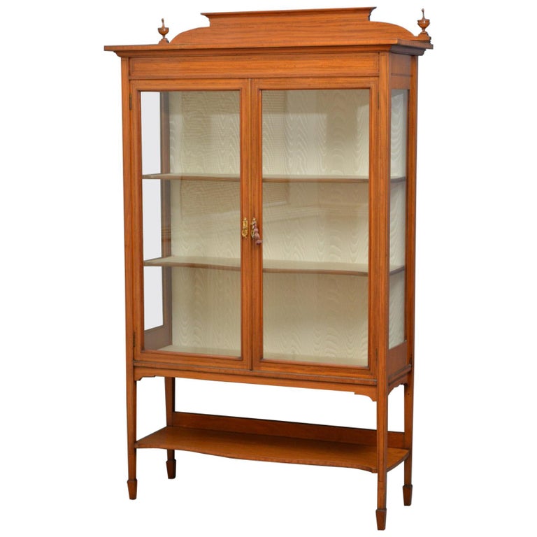 Fine Edwardian Satinwood Display at 1stdibs