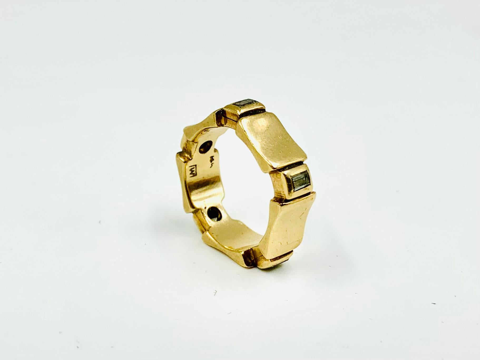 Fine Elegant Estate Art Deco Five Stone Diamond 14K Yellow Gold Band Ring For Sale 1