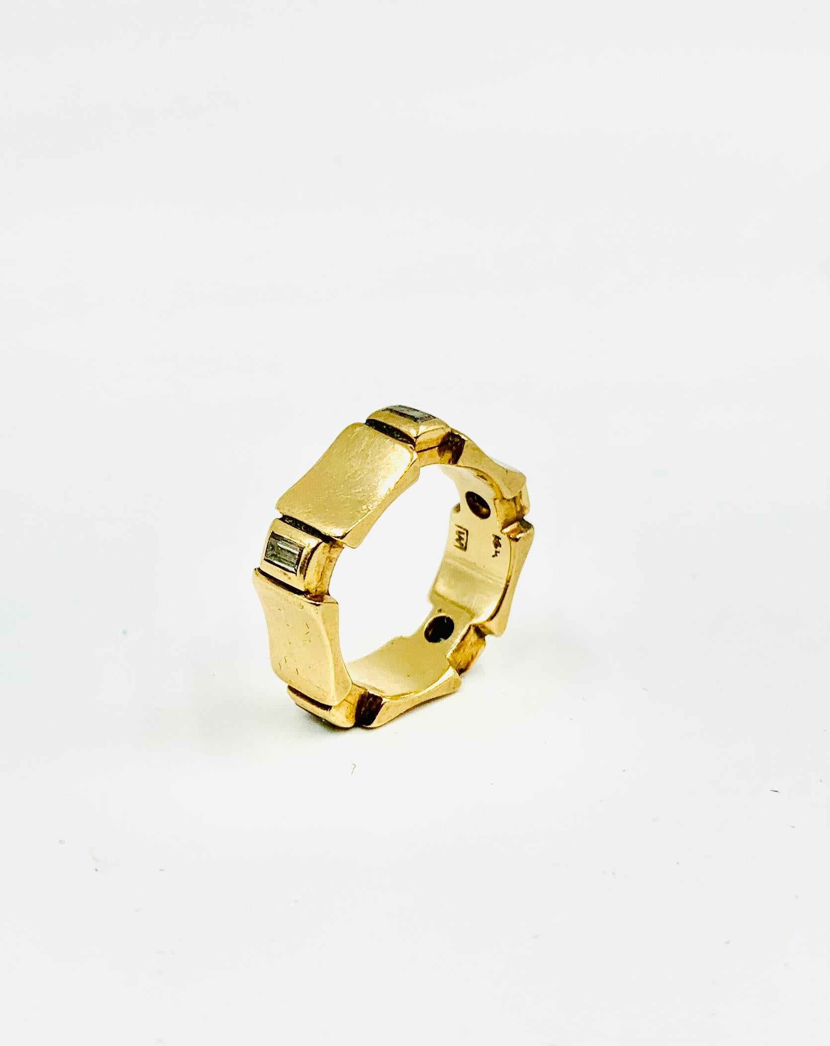 Fine Elegant Estate Art Deco Five Stone Diamond 14K Yellow Gold Band Ring For Sale 2