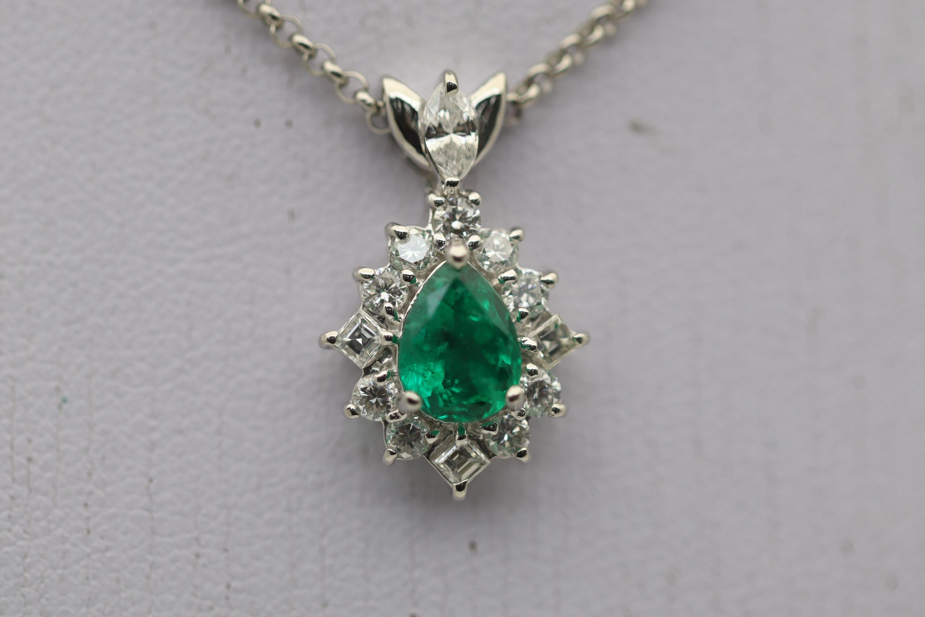 Women's Fine Emerald Diamond Platinum Pendant For Sale