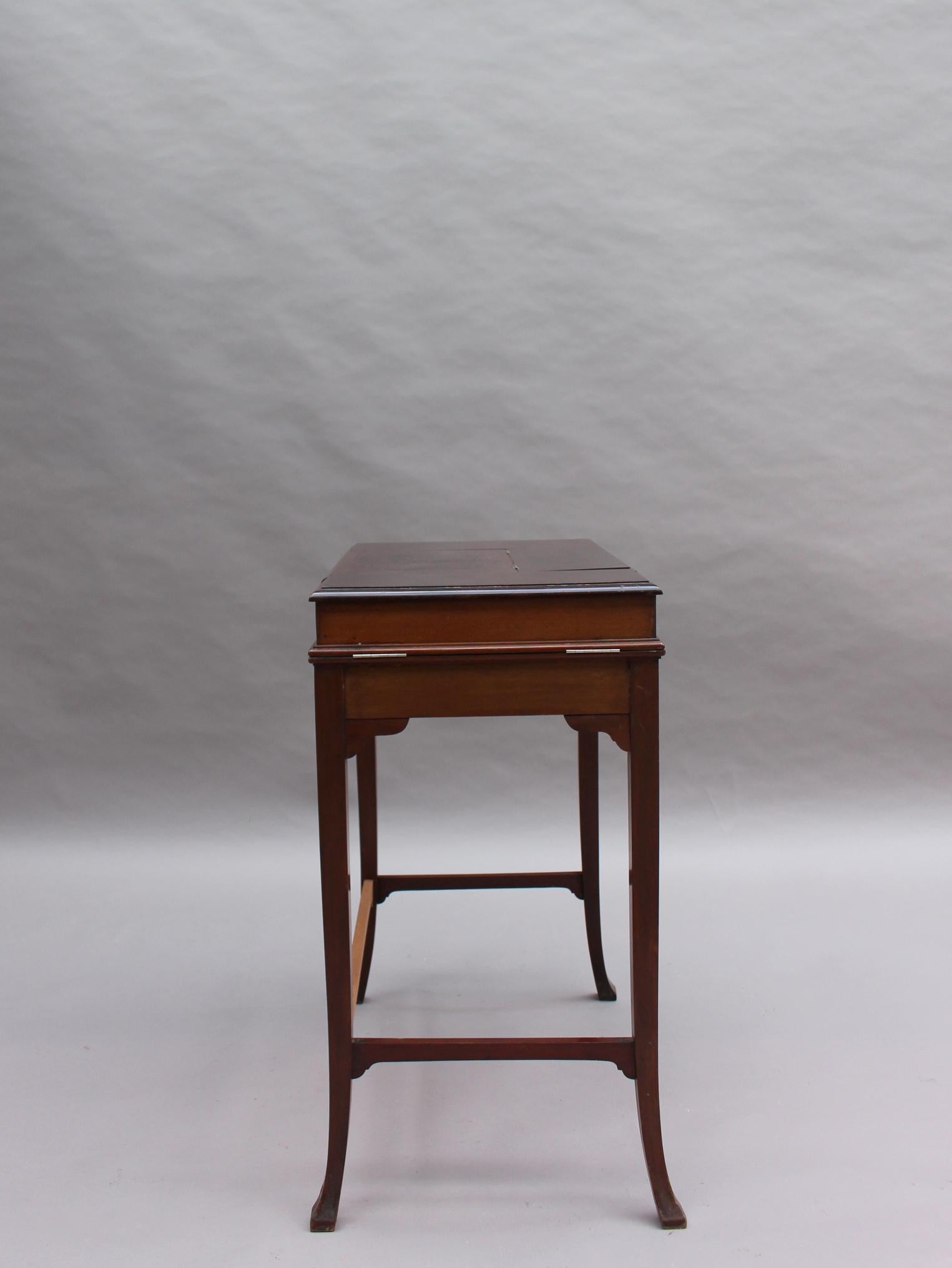 Fine English 19th Century Mahogany Secretary-Desk For Sale 11