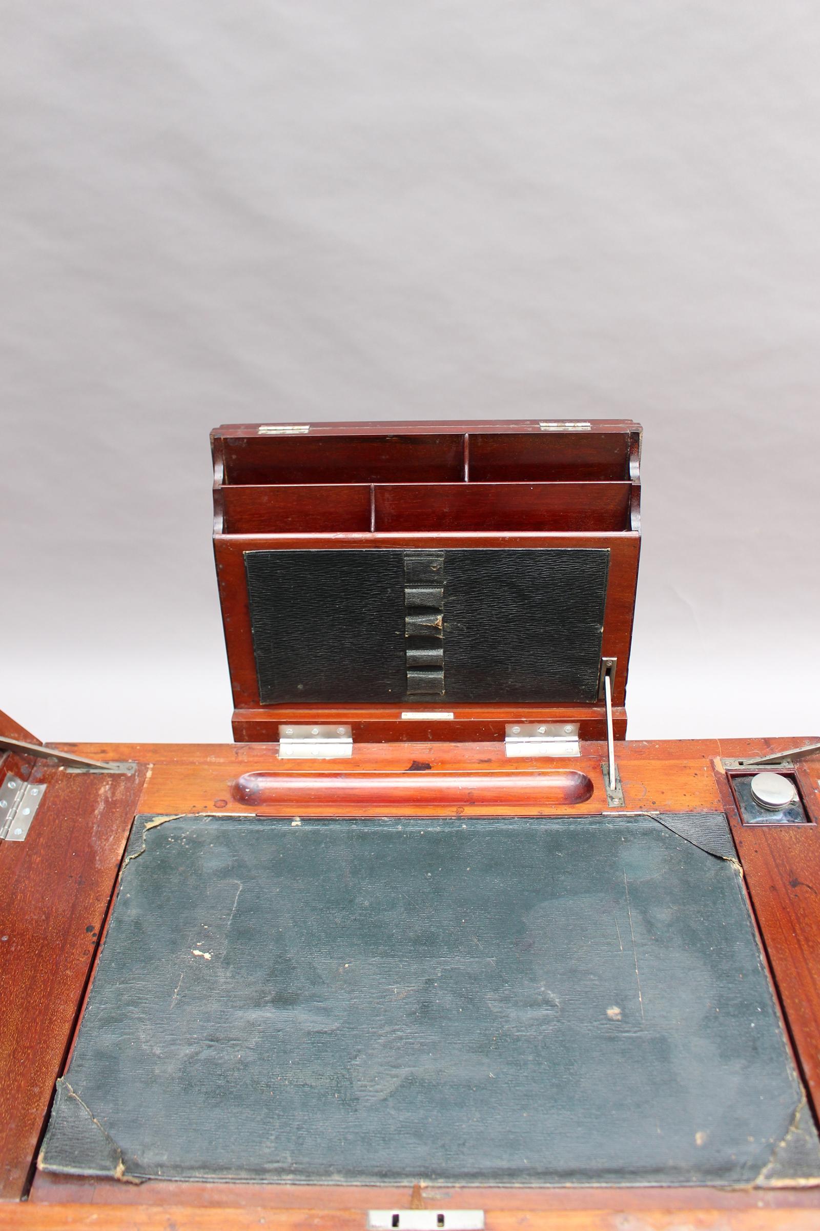 Fine English 19th Century Mahogany Secretary-Desk For Sale 3