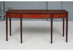 Fine English Banded Mahogany Serving Table in the Georgian Style