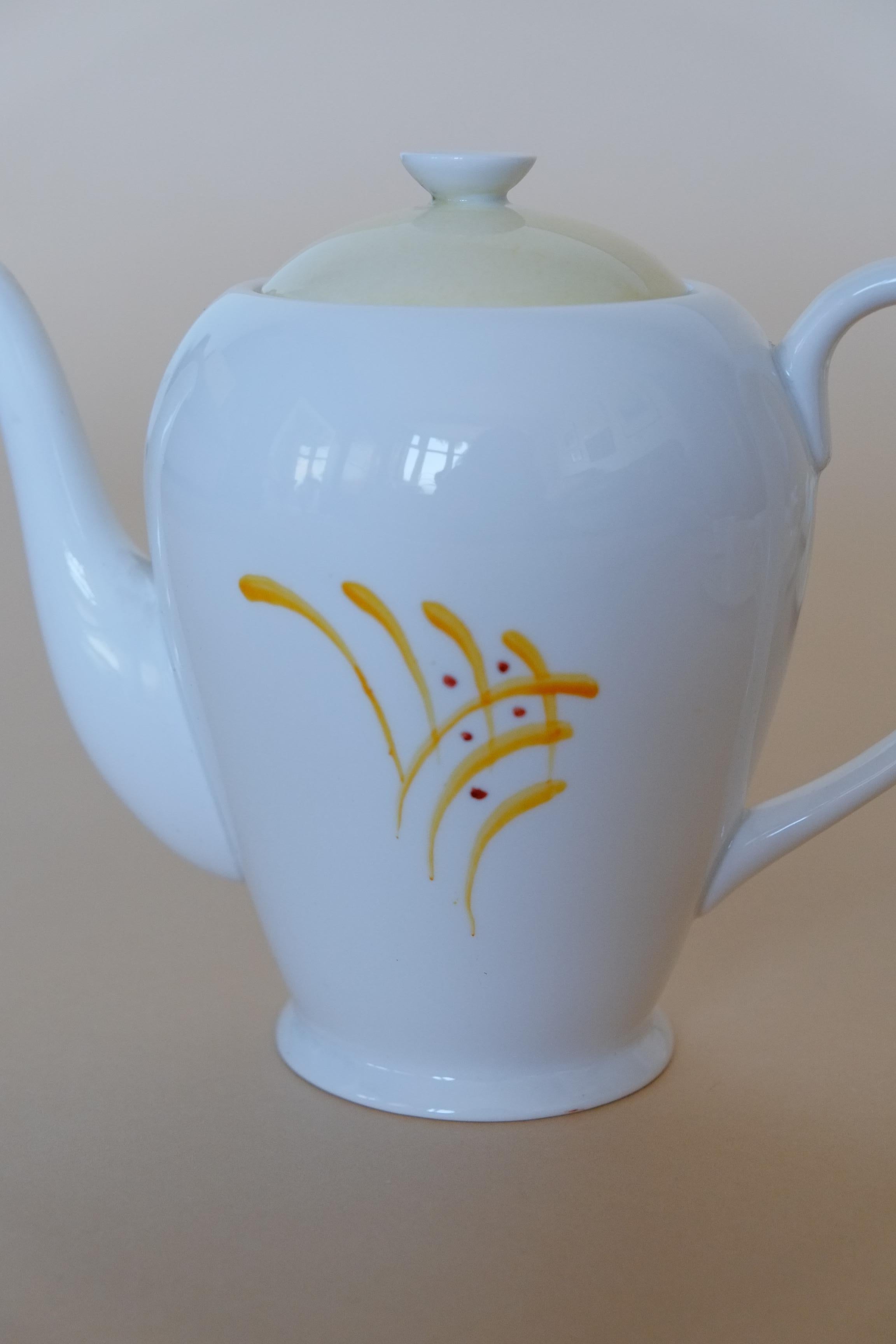 Englisches Knochenporzellan Handbemalt & Signiert Teeservice für Sechs mit Teekanne  im Angebot 6