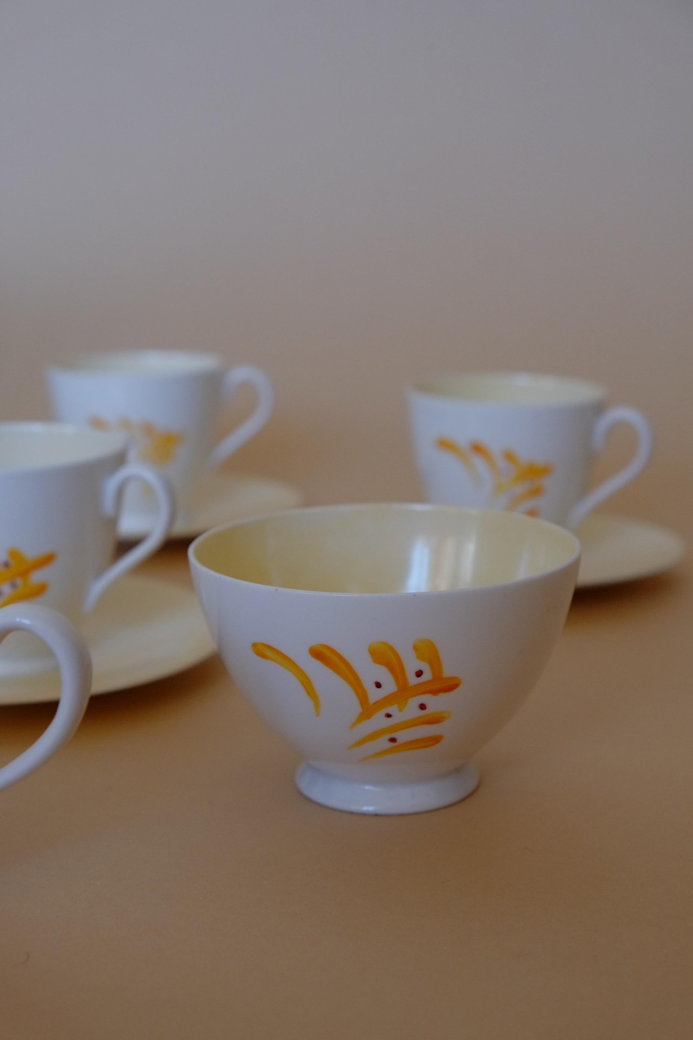 Englisches Knochenporzellan Handbemalt & Signiert Teeservice für Sechs mit Teekanne  im Angebot 10