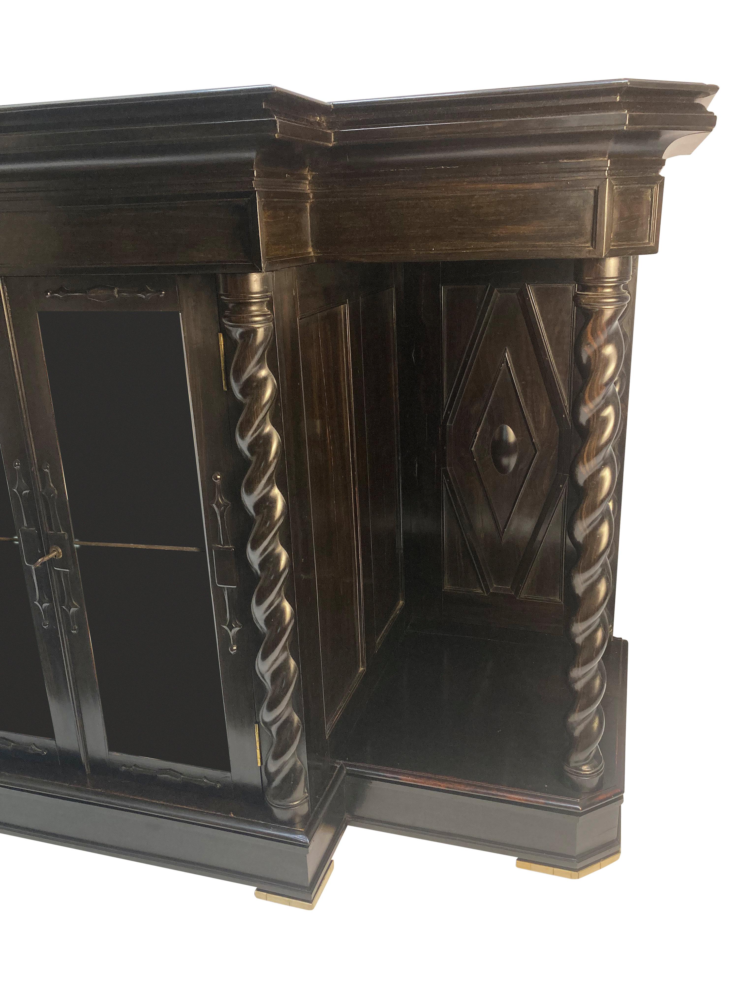 Feiner englischer Campaigner Chiffonier aus massivem Ebenholz und Palisander im Kolonialstil (Messing) im Angebot