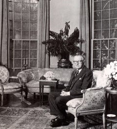 Fine English & French Furniture & Objects Form Private Residence of H F Du Pont