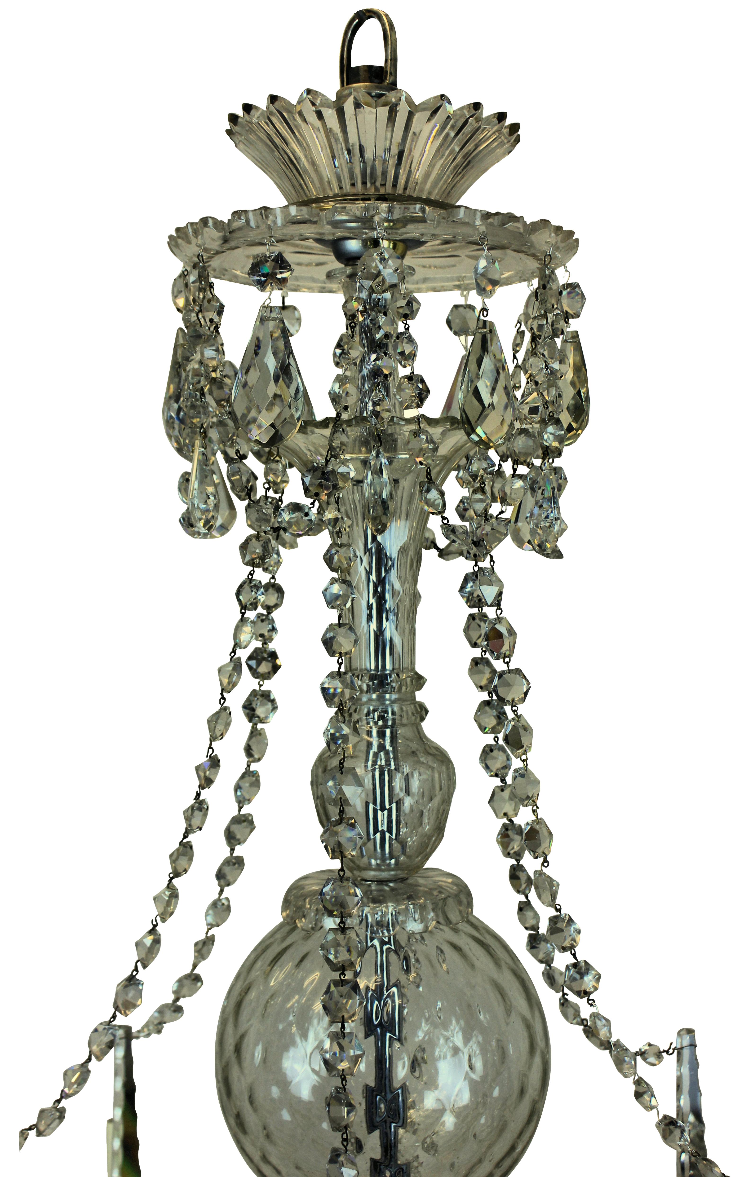 Fine English George III Cut-Glass Chandelier In Good Condition In London, GB