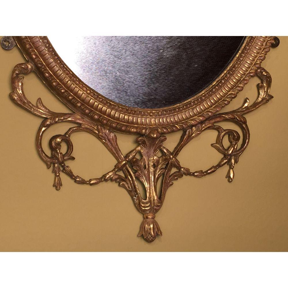 Fine English Gilt Mirror in the Adam Taste, circa 1770 In Good Condition In Lymington, GB