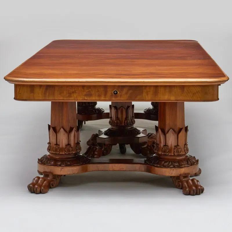 Carved Fine English Mahogany Dining Table of the William IV Period For Sale