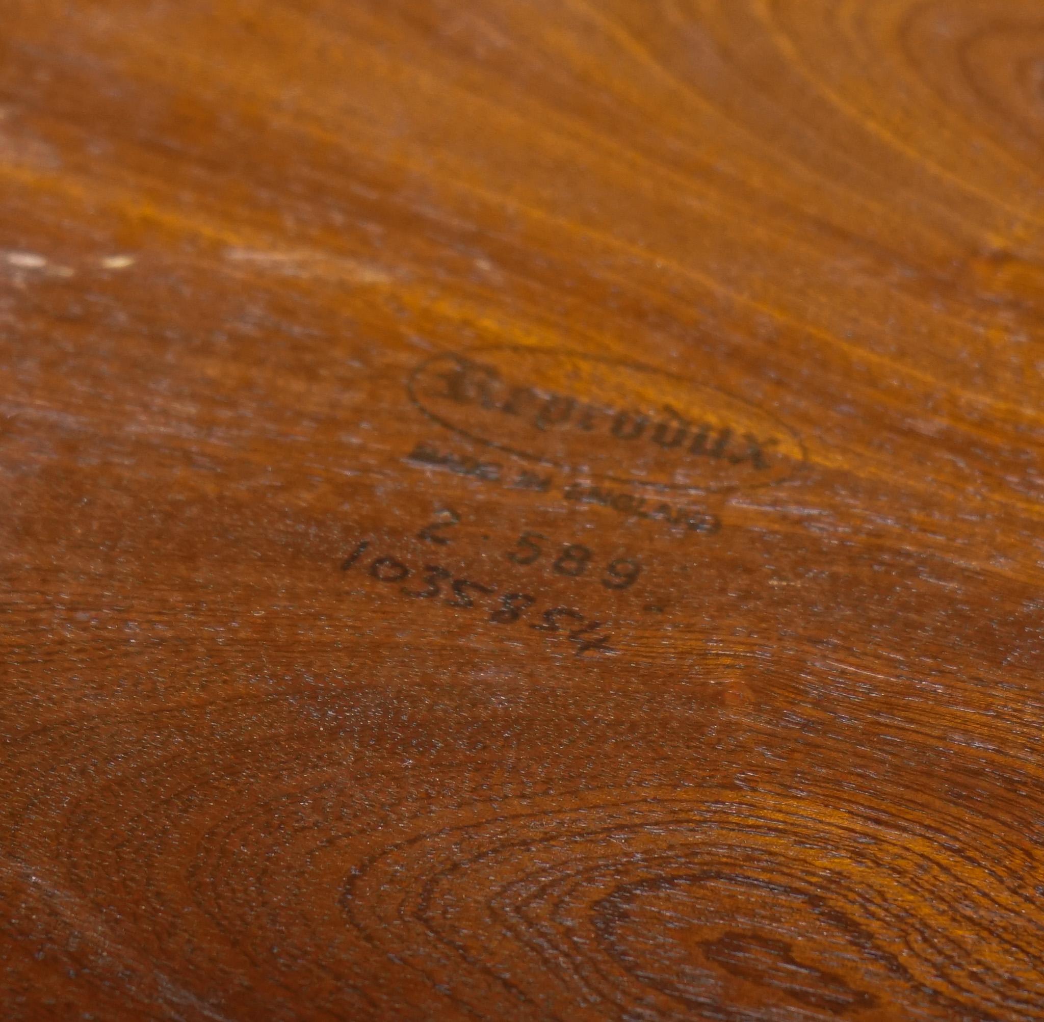 FINE ENGLISH PAIR DE TABLES D'INTÉRIEUR DE campane MILITAIRE BEvan FUNNELL en vente 9