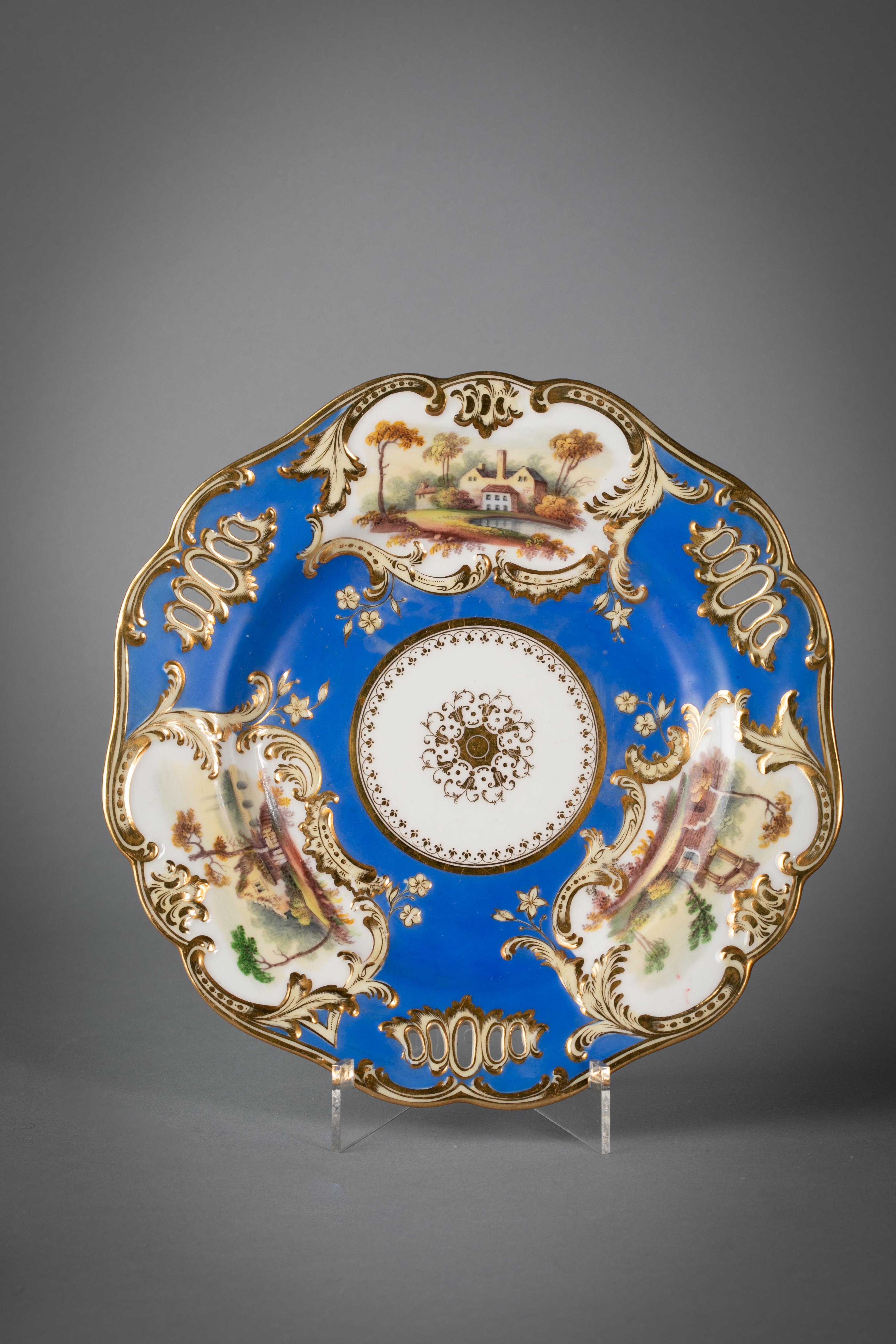 Fine English Porcelain Dessert Service, Minton, circa 1830 For Sale 1