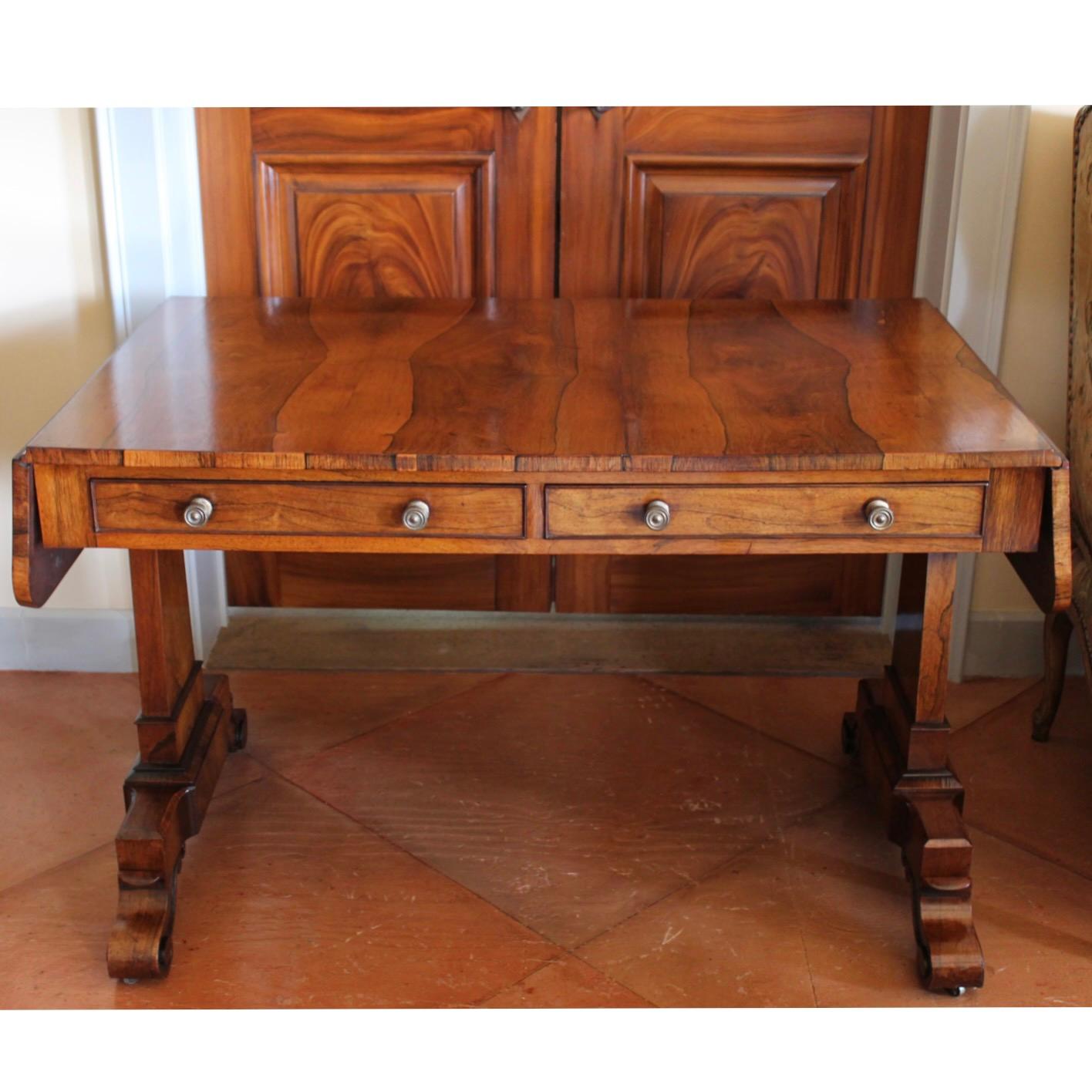 Fine English Regency Figured Rosewood Sofa Table In Good Condition For Sale In Free Union, VA
