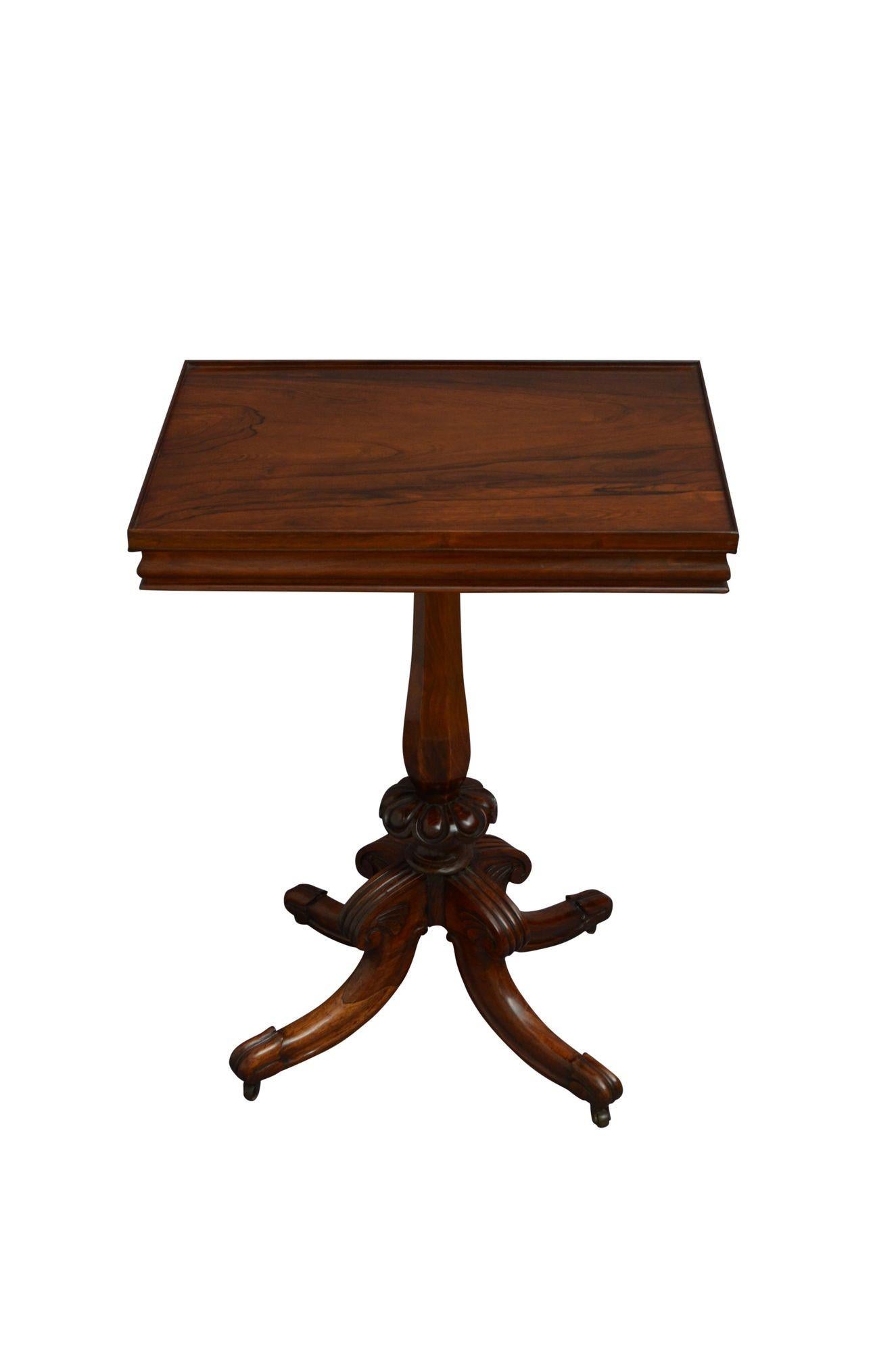 Fine English Regency Rosewood Side Table In Good Condition For Sale In Whaley Bridge, GB