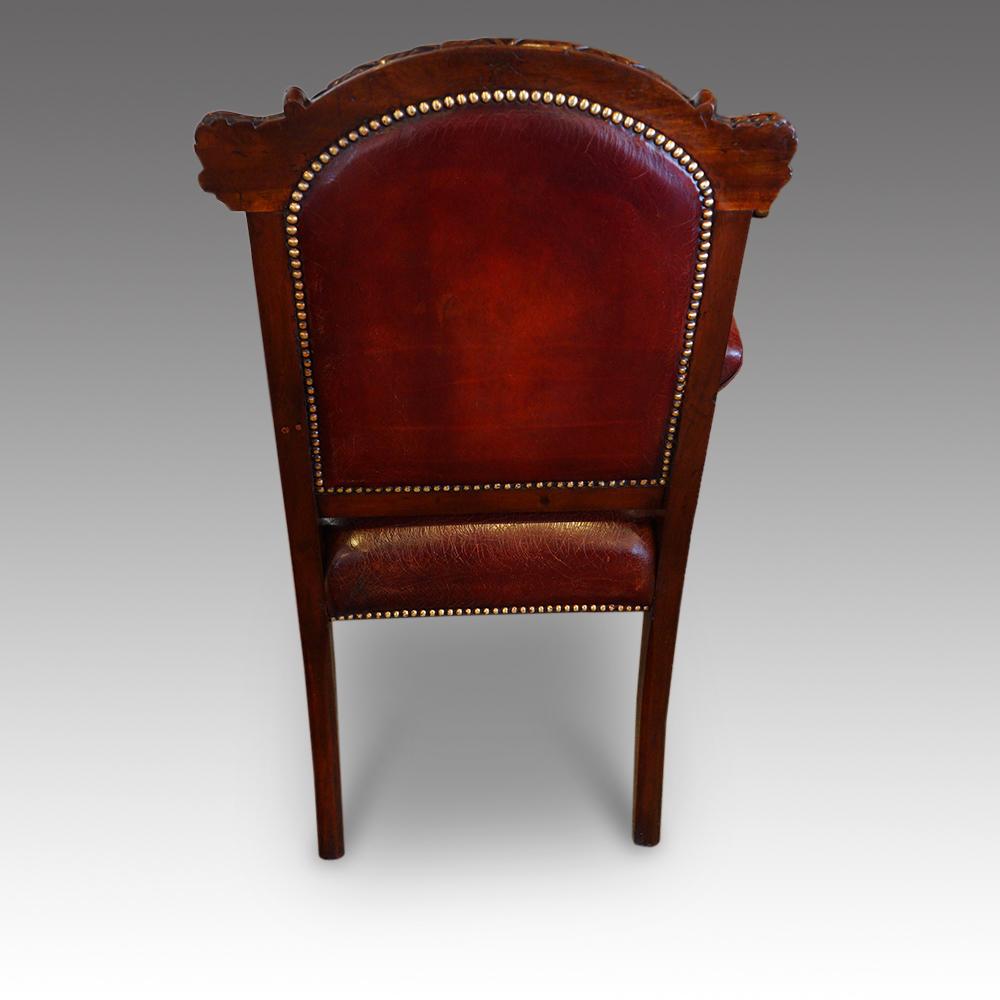 Fine English Victorian Mahogany Leather Desk Chair, London Made circa 1875 In Good Condition In Salisbury, Wiltshire