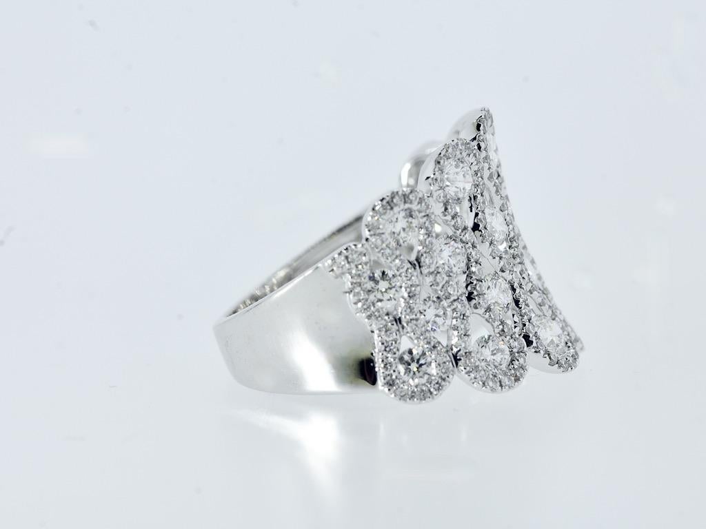 Exakt 1,62 ct Gesamtgewicht Weißer Diamant mit Brillantschliff Zeitgenössischer Ring im Angebot 5