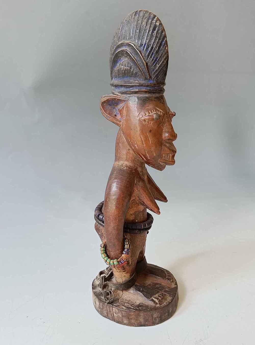Fino  Figura femenina Yoruba Ibeji  Arte Tribal Africano  Antigüedades en Bueno estado para la venta en London, GB