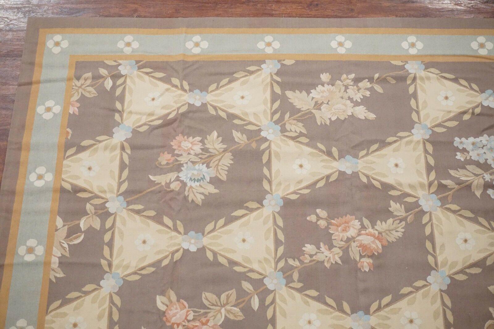 Fine Floral Aubusson In New Condition For Sale In Laguna Hills, CA