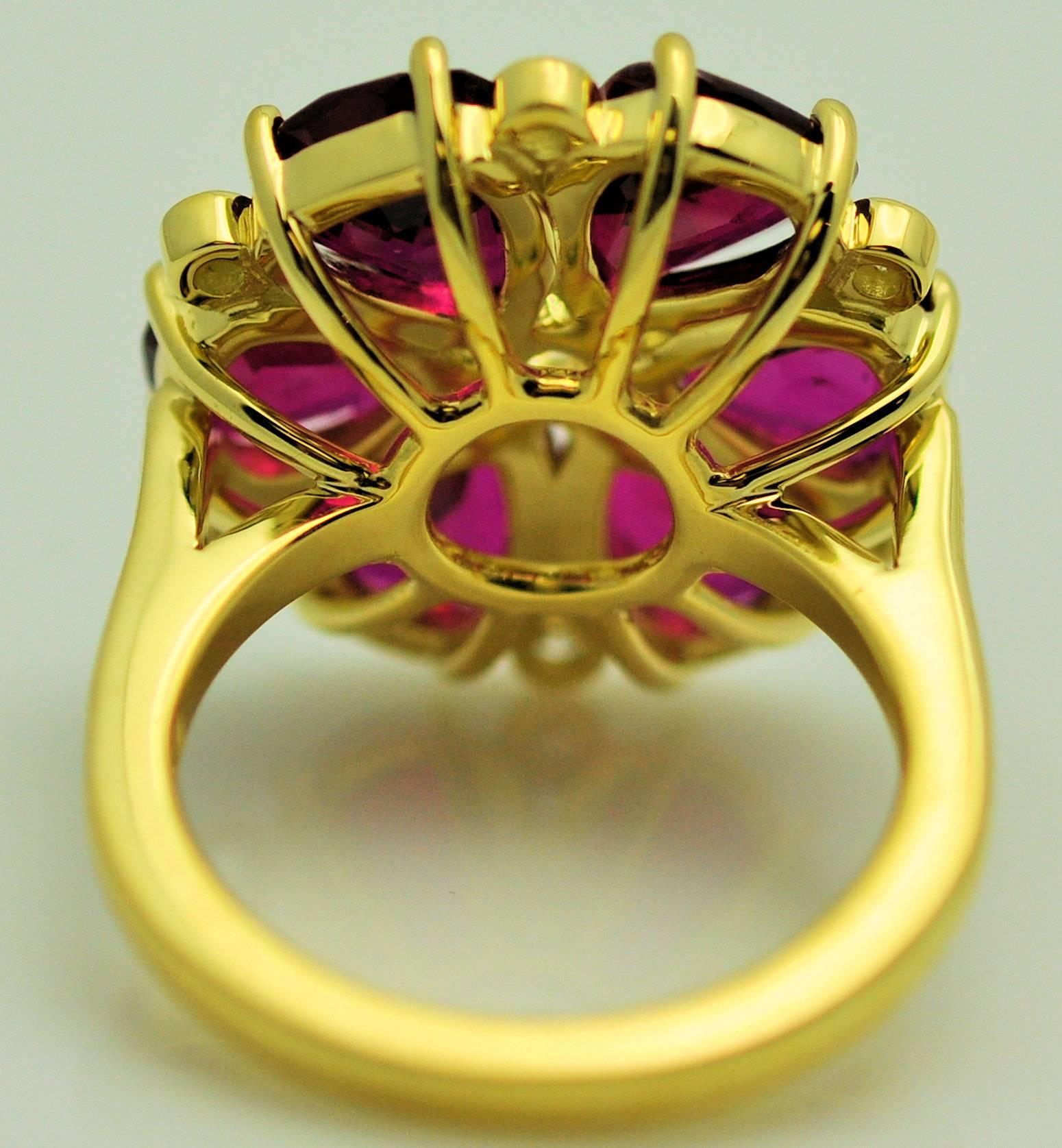 Fine Floral Ruby and Diamond Ring, 7.52 Carat in Rubies 4