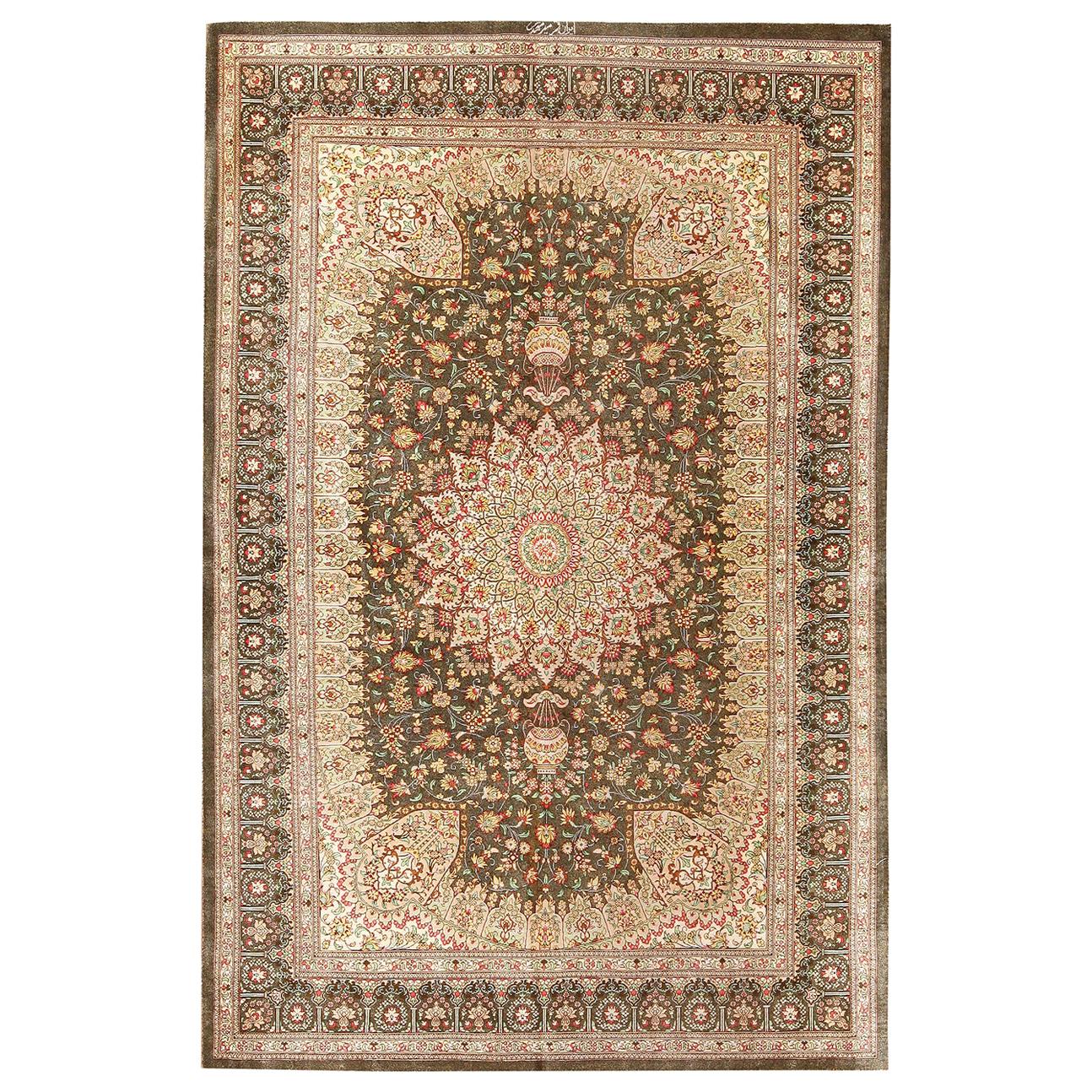Nazmiyal Collection Silk Vintage Persian Qum Rug. 4 ft 4 in x 6 ft 6 in