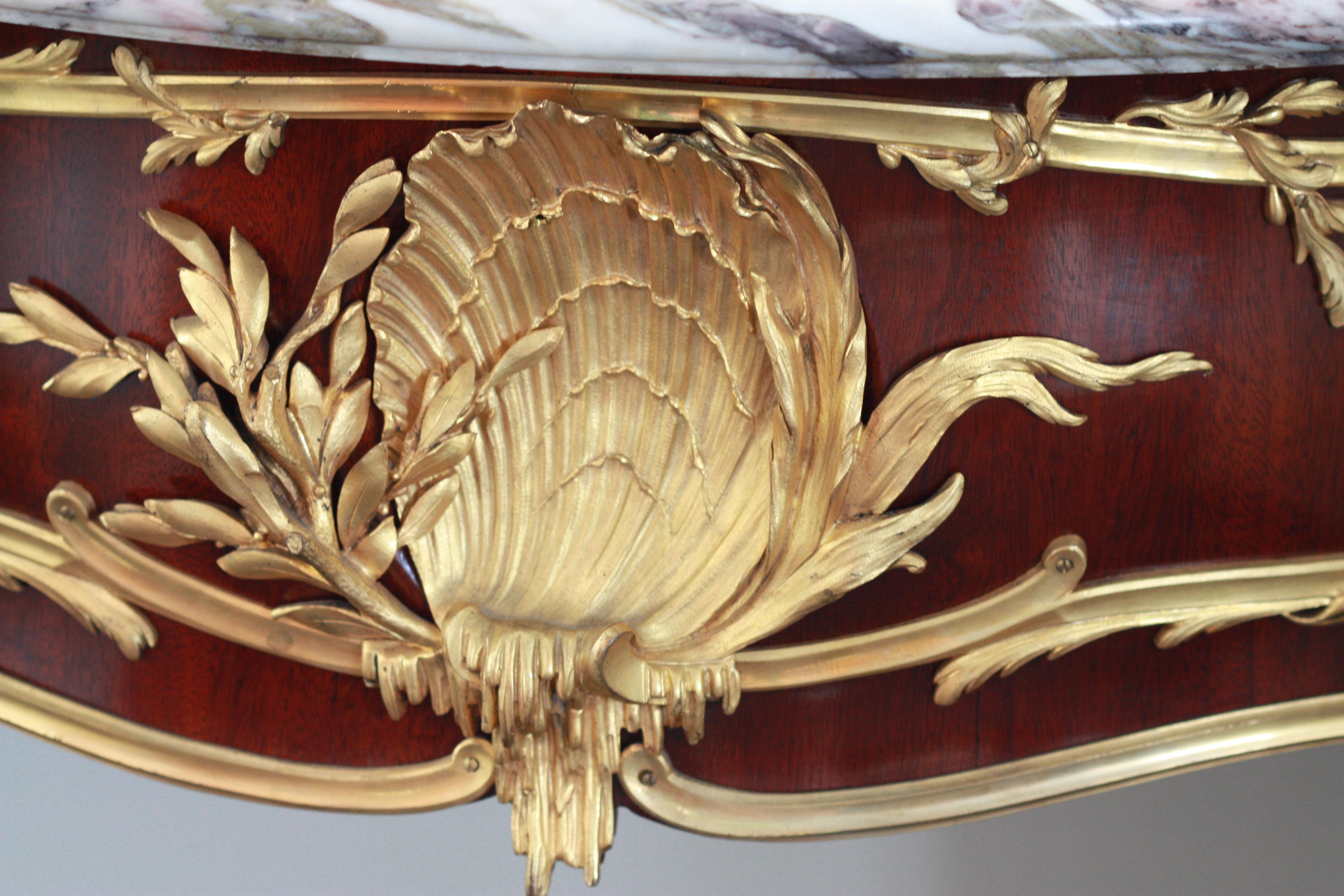 Fina consola de madera de rey Francois Linke montada en ormolu en venta 13