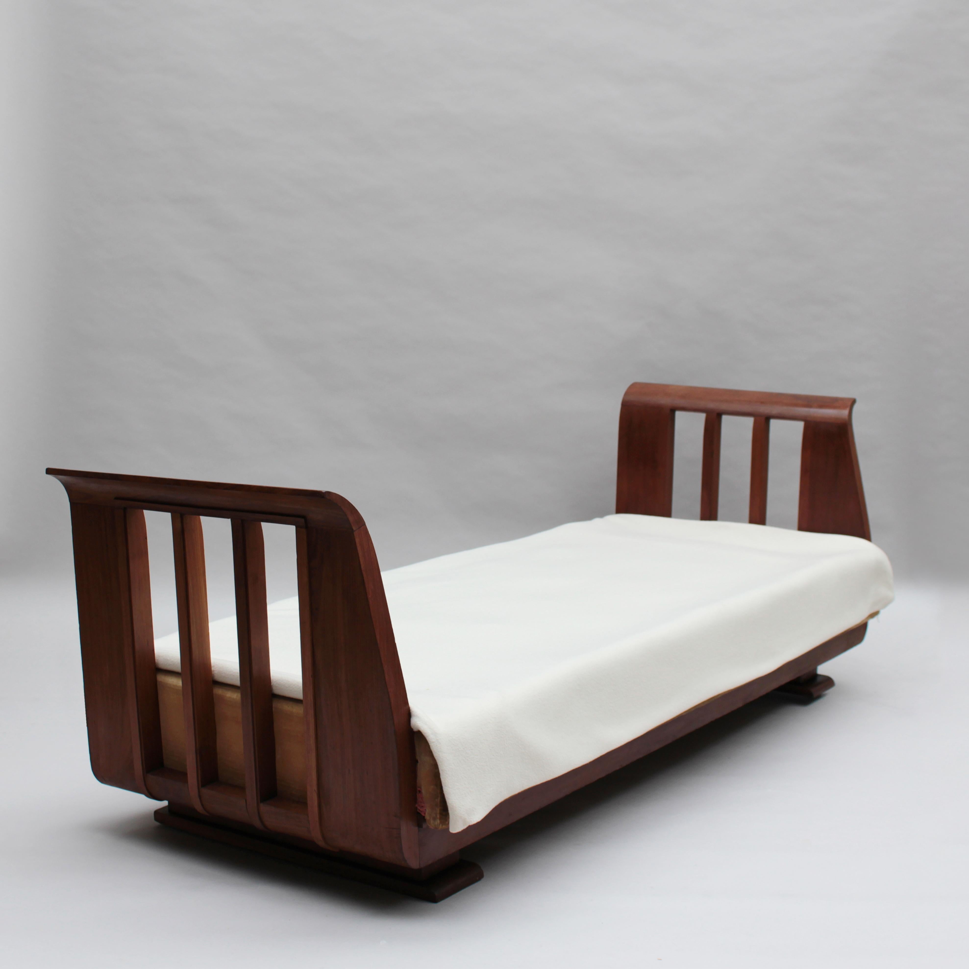 Art déco Belle banquette/ canapé française des années 1930 attribuée à Lucien Rollin en vente