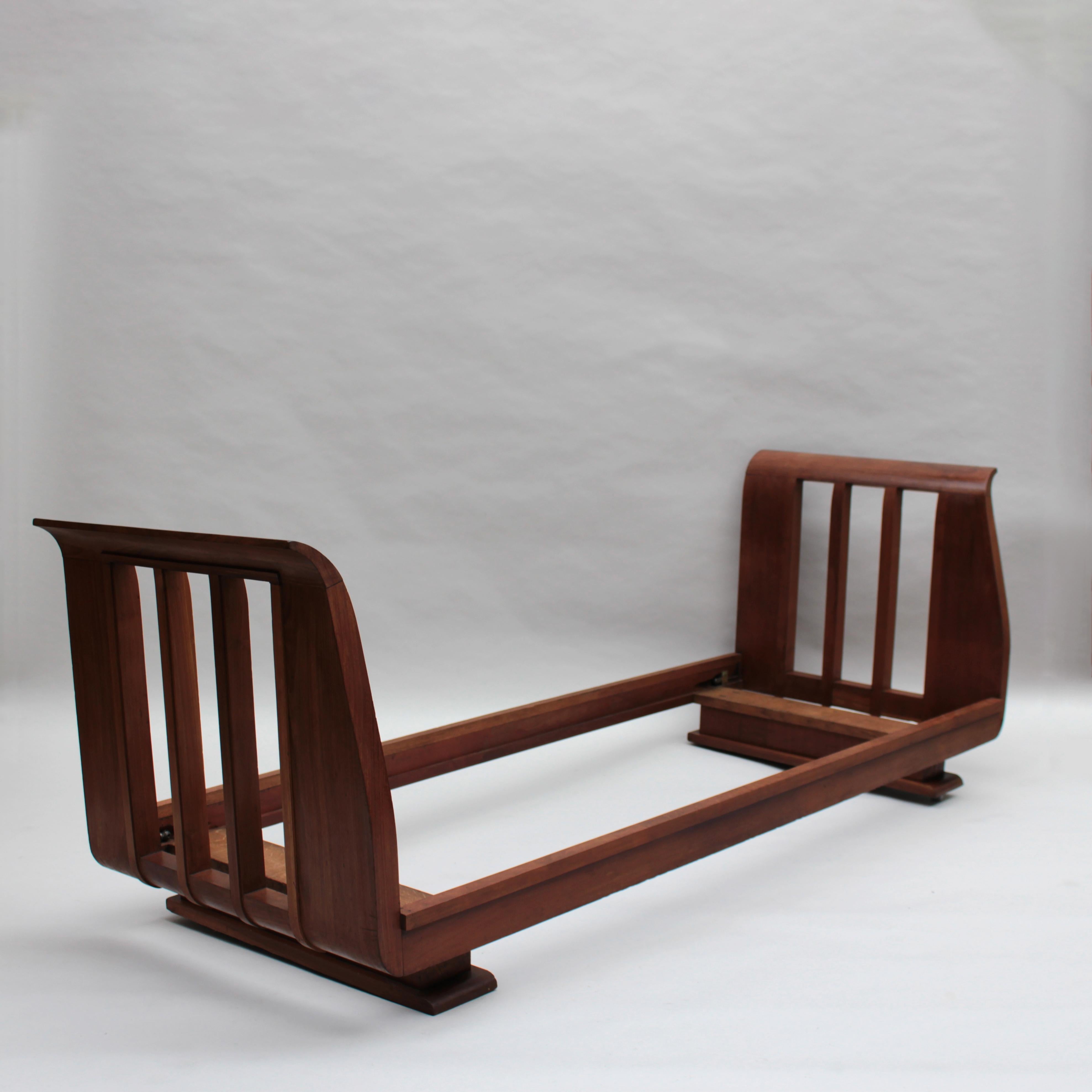 Belle banquette/ canapé française des années 1930 attribuée à Lucien Rollin en vente 1