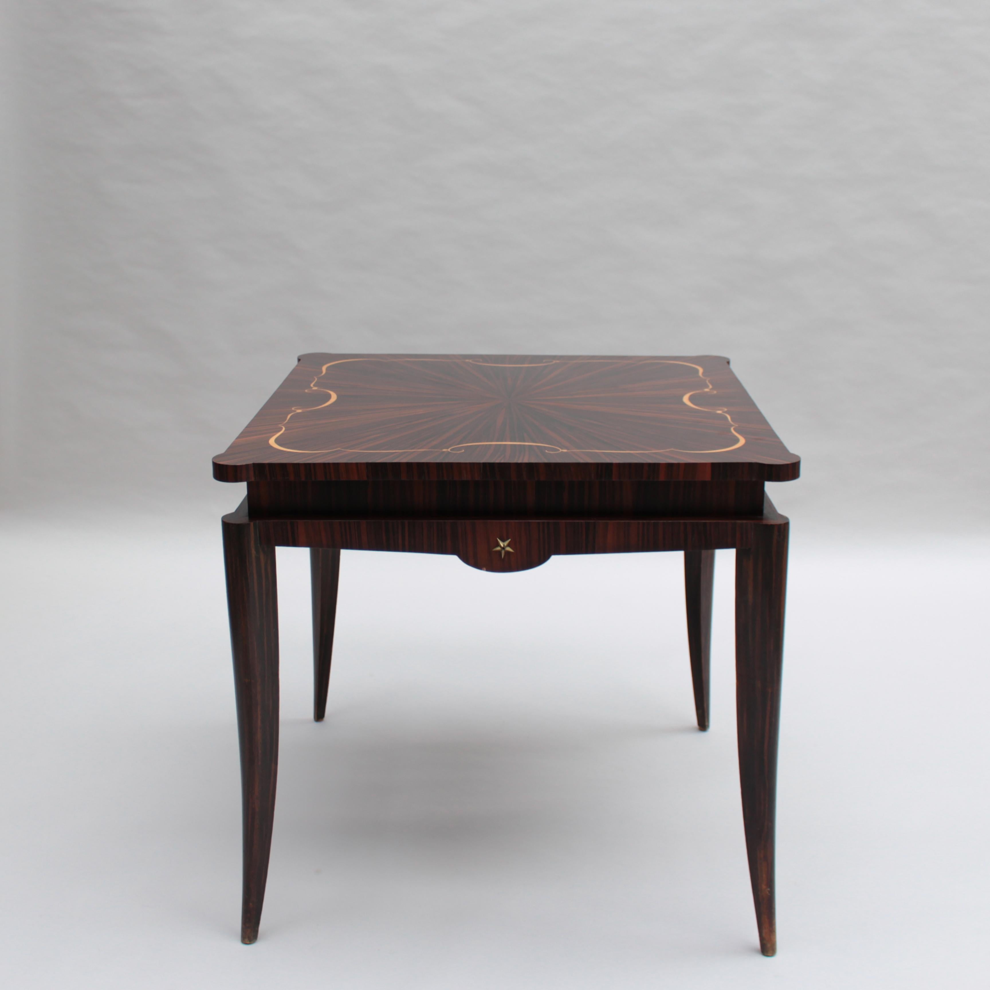 Table de jeu française des années 1940 en ébène de Macassar en vente 5