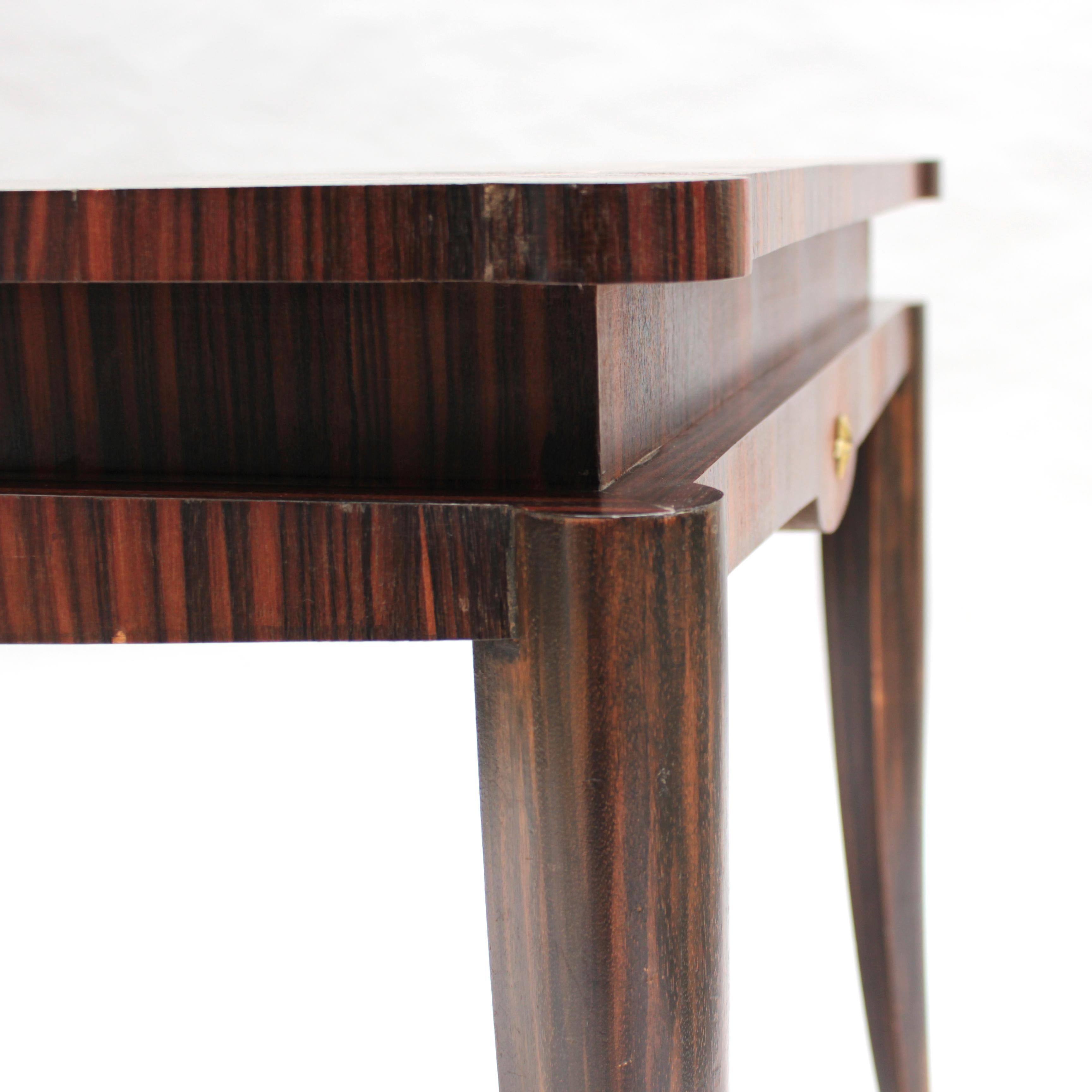 Ébène Table de jeu française des années 1940 en ébène de Macassar en vente