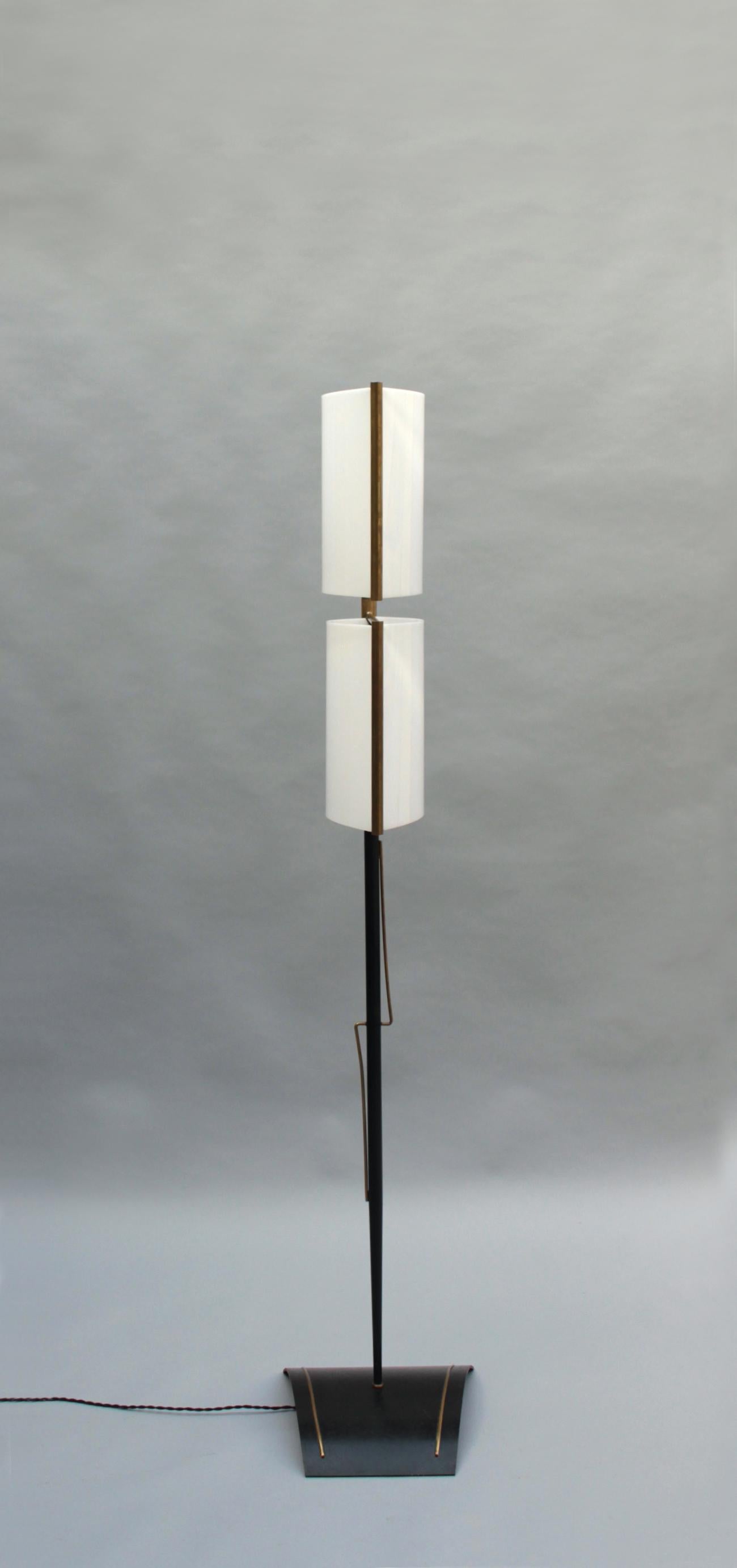 Lampadaire rotatif français des années 1950 par Lunel Bon état - En vente à Long Island City, NY