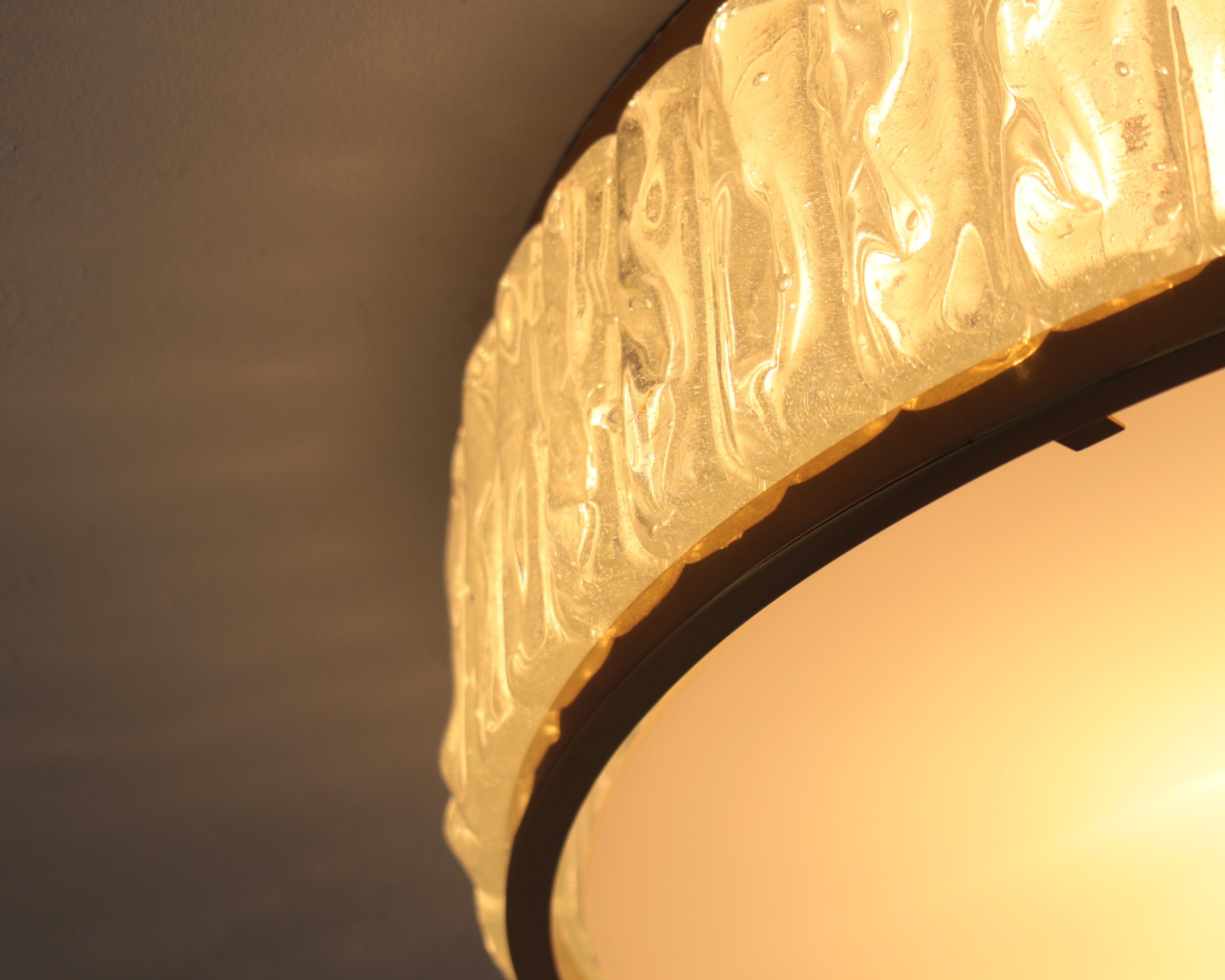 Bronze Monture affleurante en laiton et verre 