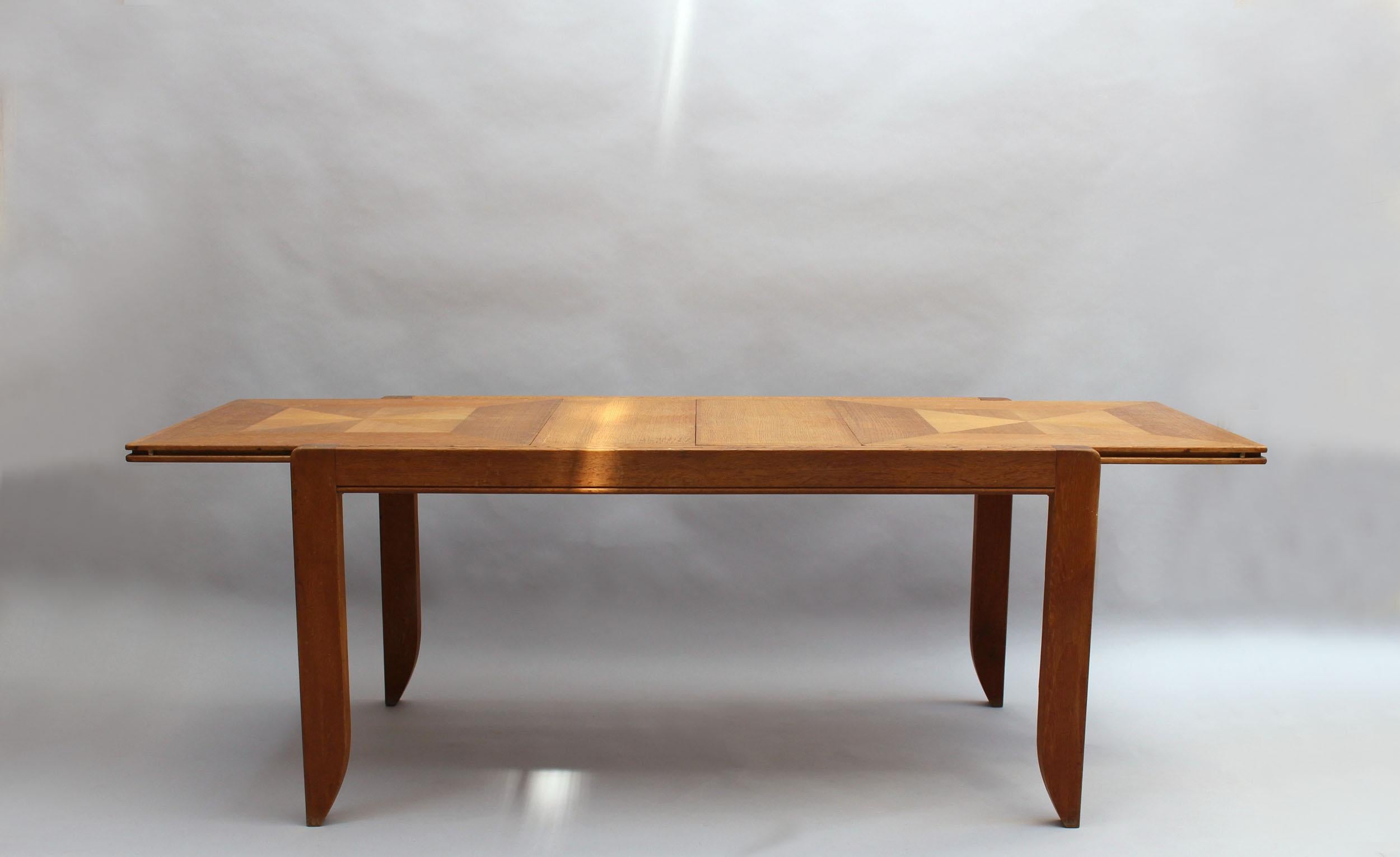 Late 20th Century Fine French 1970s Extendable Oak Dining Table by Guillerme & Chambron For Sale