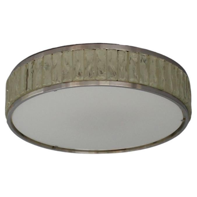 Feine französische 1970er Nickel und Glas "Queen's Necklace" Flush Mount von Perzel im Angebot