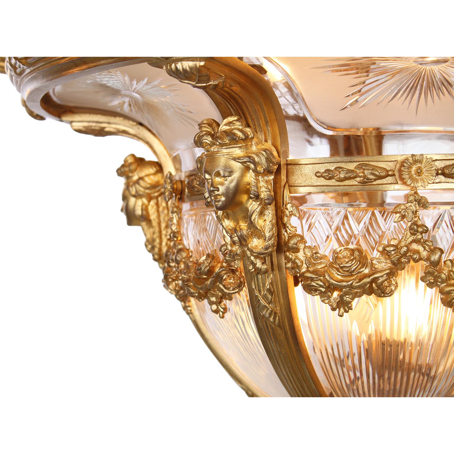 Fine French 19th-20th Century Louis XV Style Gilt Bronze and Baccarat Chandelier For Sale 3