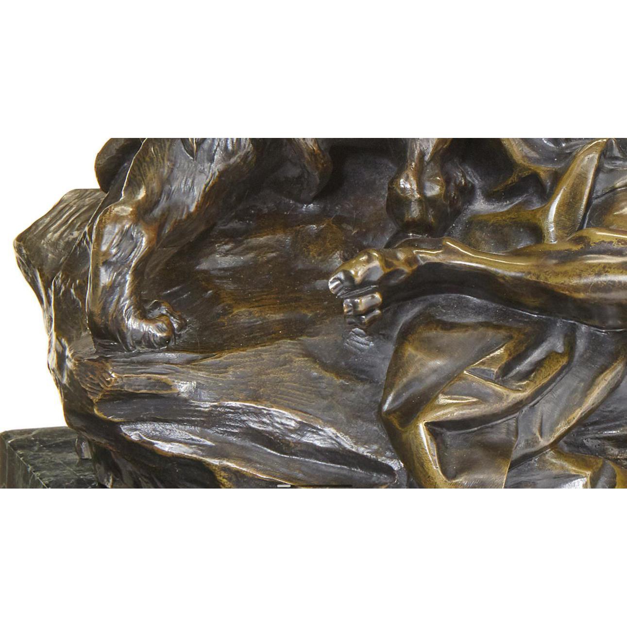 XIXe siècle Belle statuette française en bronze du XIXe siècle représentant « Milon de Crotone » attaqué par un lion, d'après Falconet en vente
