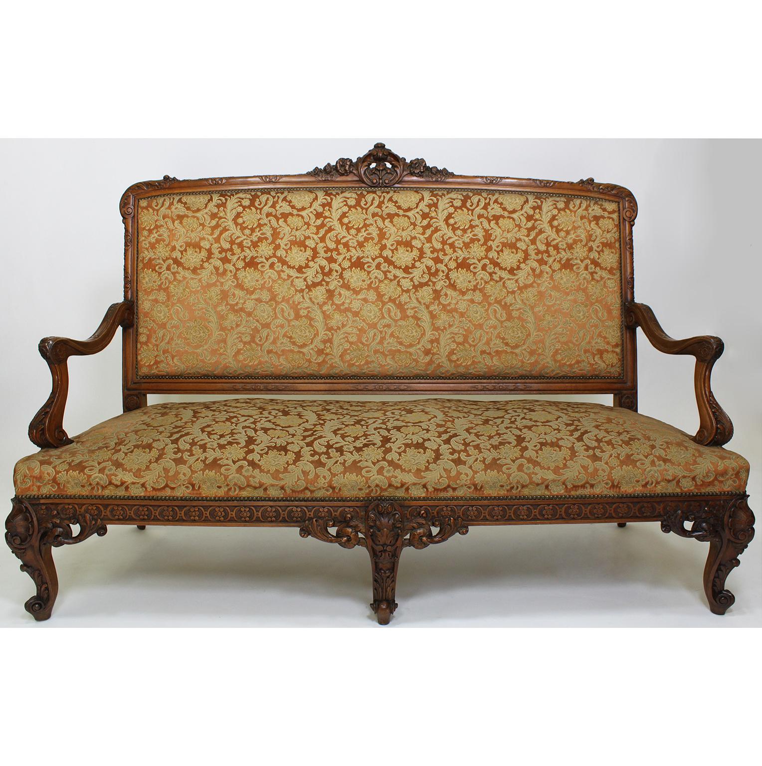 Hand-Carved Fine French 19th Century Louis XV Style Carved Walnut Three-Piece Salon Suite For Sale
