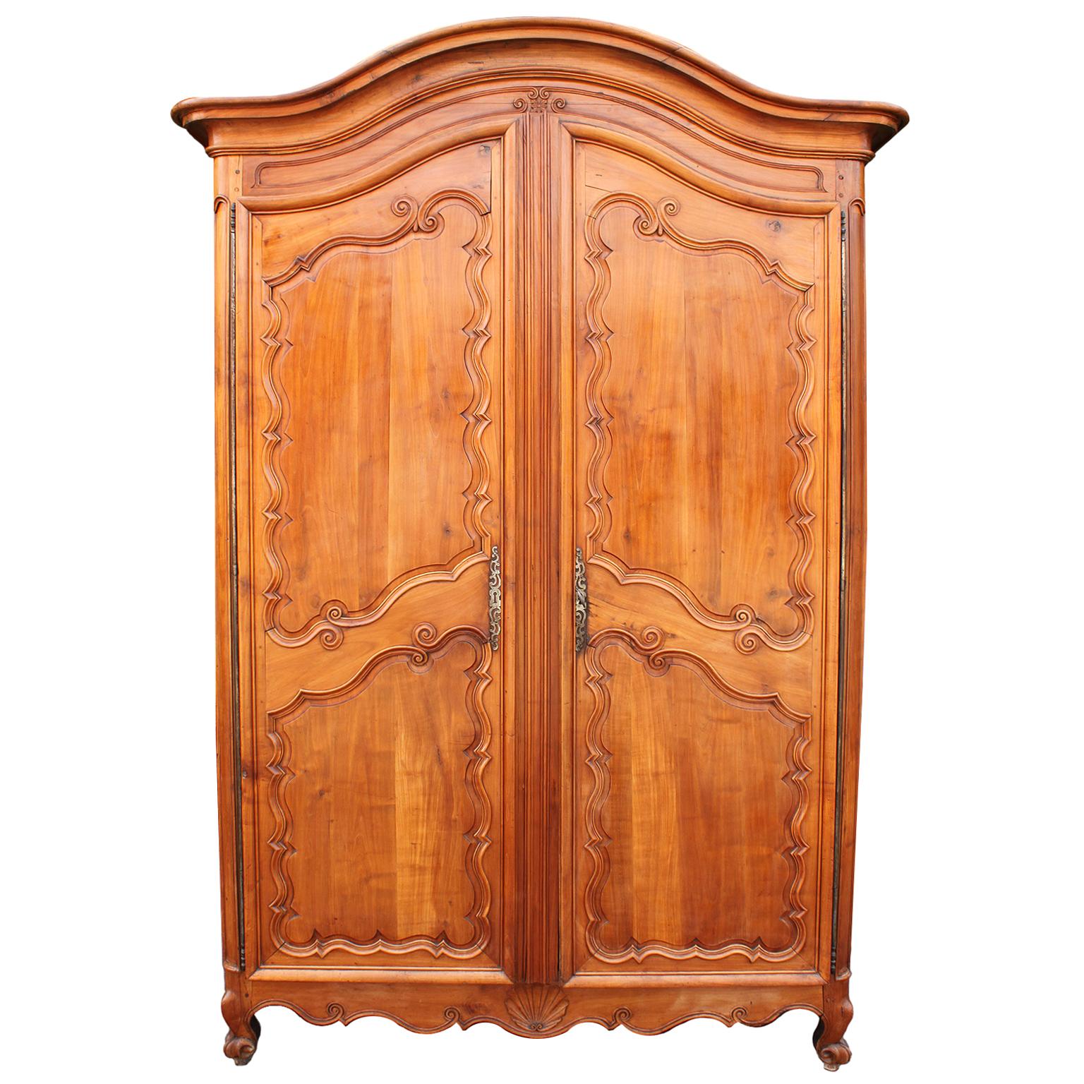 Fine French 19th Century Louis XV Style Walnut Carved 2-Door Provincial Armoire For Sale