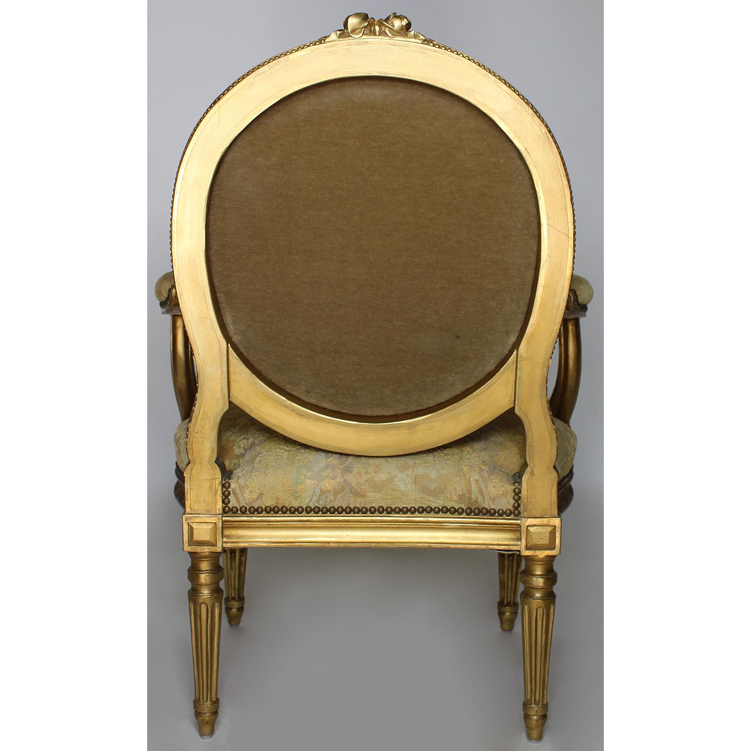 Fine French 19th Century Louis XVI Style Giltwood Carved Five-Piece Salon Suite For Sale 10